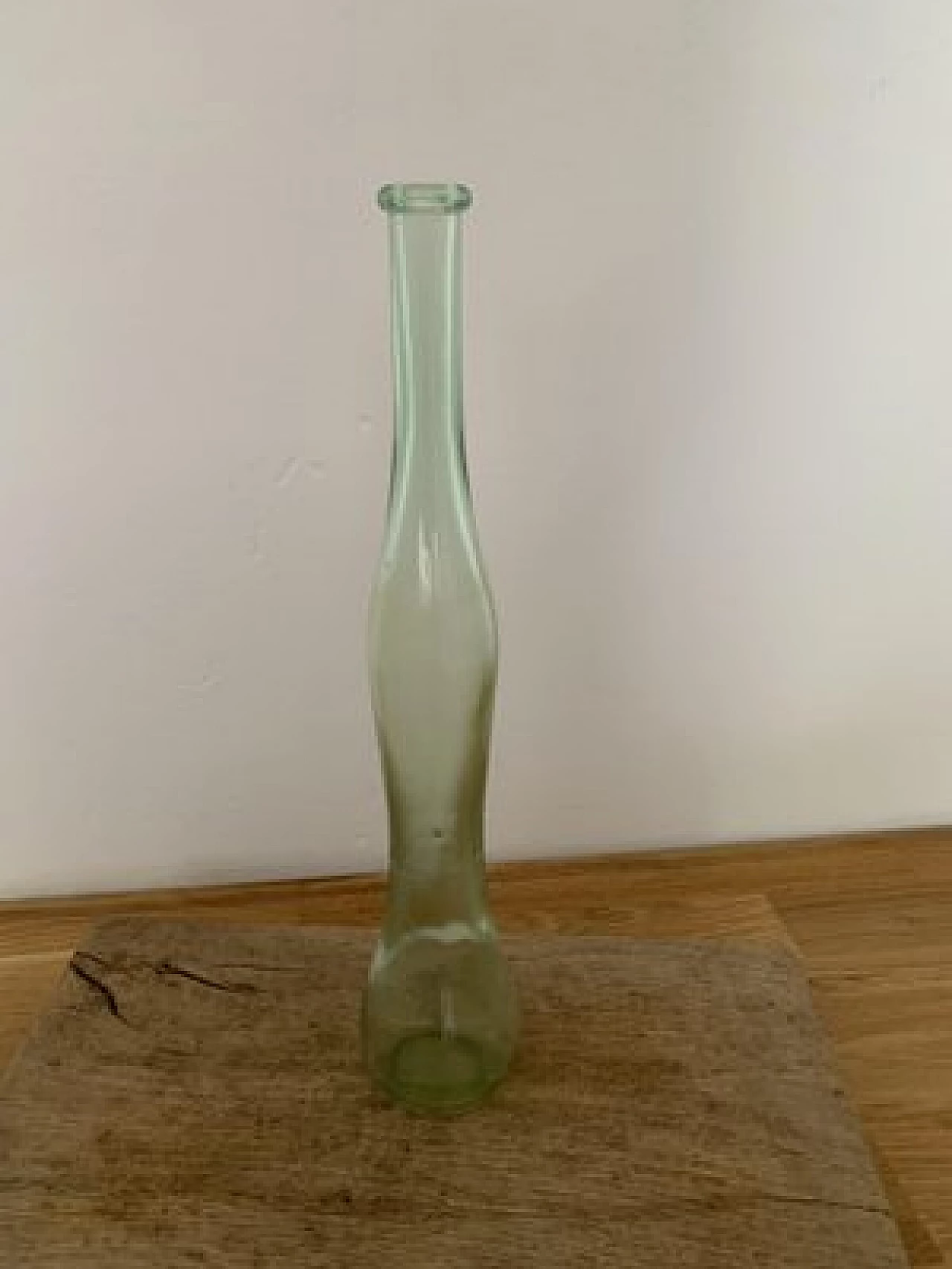 Vaso ungherese in vetro verde, anni '80 1