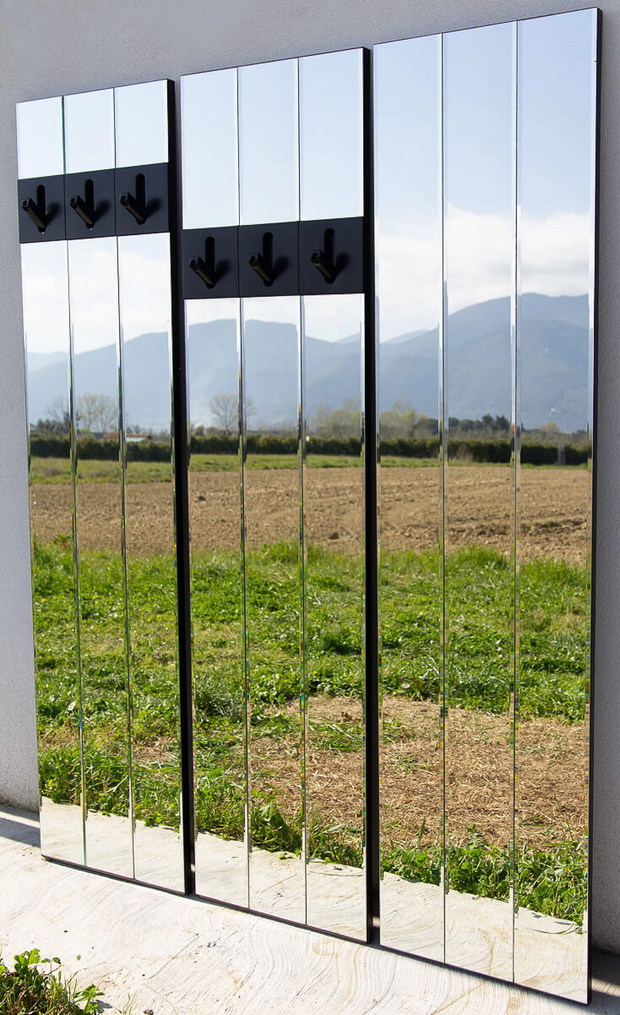 Wall-mounted three-module mirrored clothes stand, 1970s 7