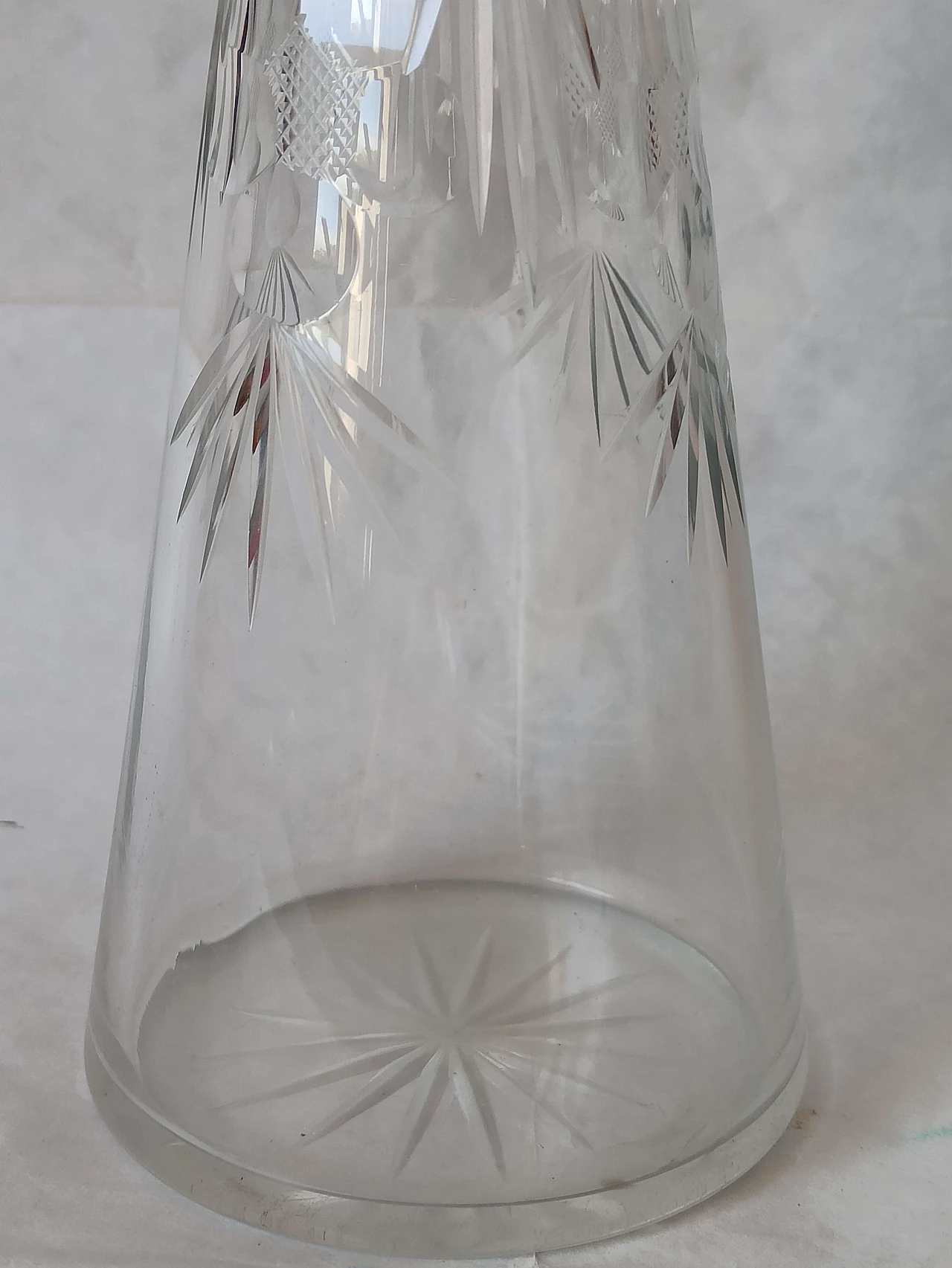 Bottiglia in cristallo Baccarat con collo in argento, anni '70 3