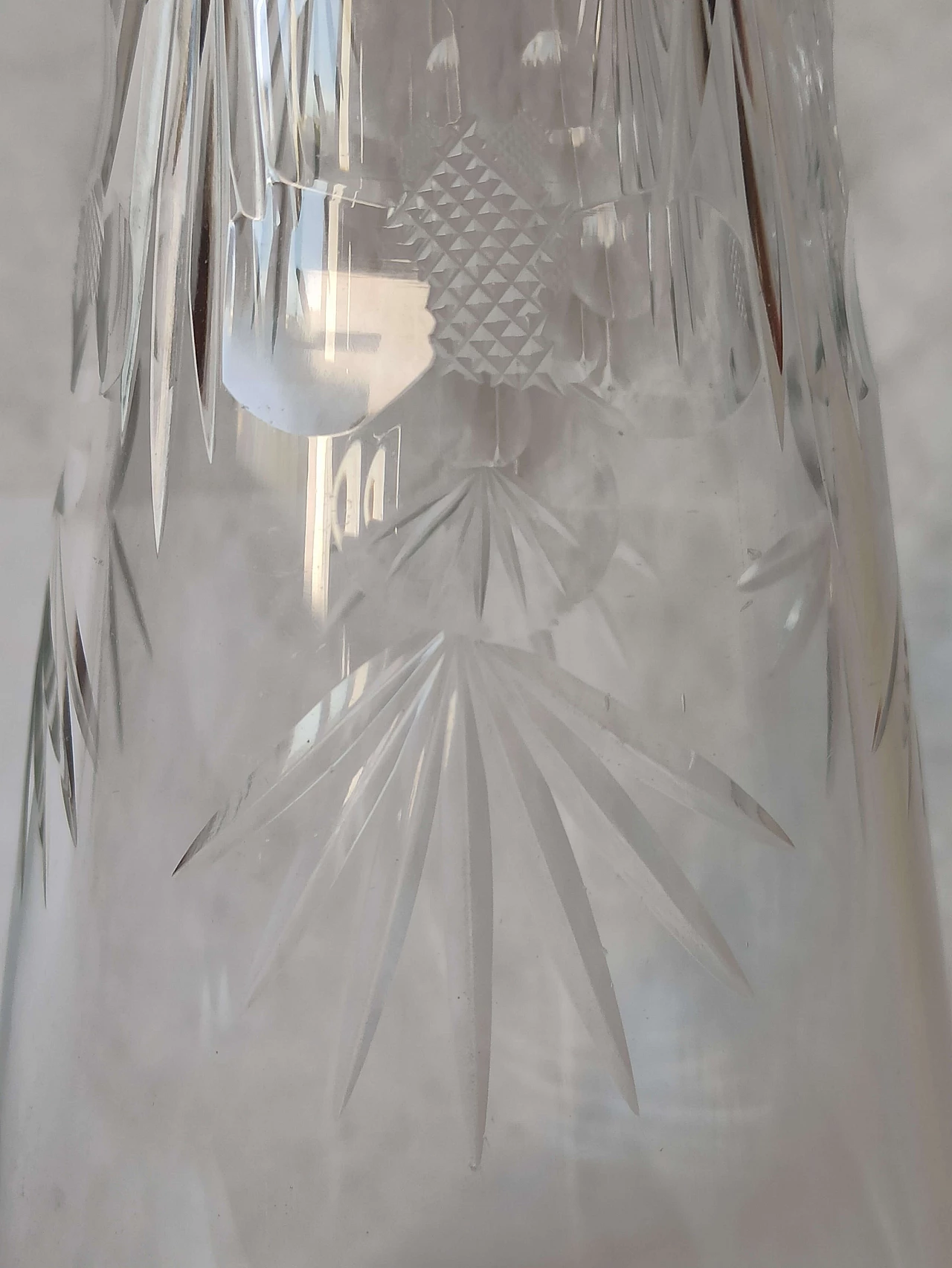 Bottiglia in cristallo Baccarat con collo in argento, anni '70 7