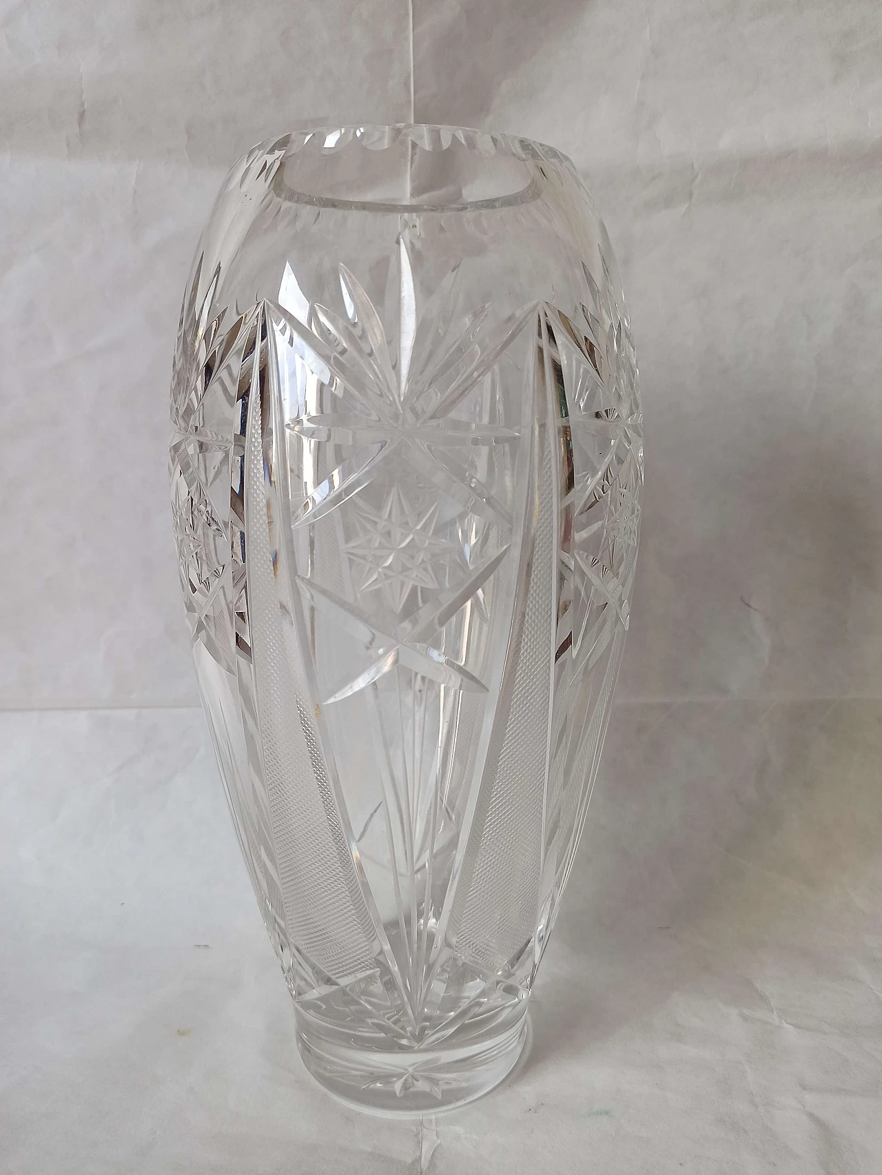 Vaso in cristallo Baccarat inciso e molato, anni '70 2