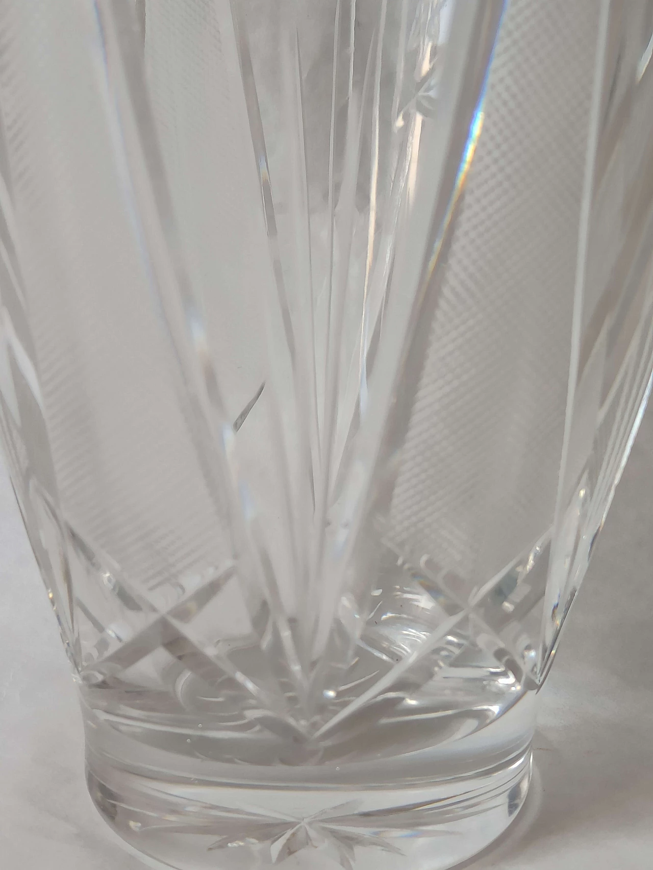 Vaso in cristallo Baccarat inciso e molato, anni '70 6