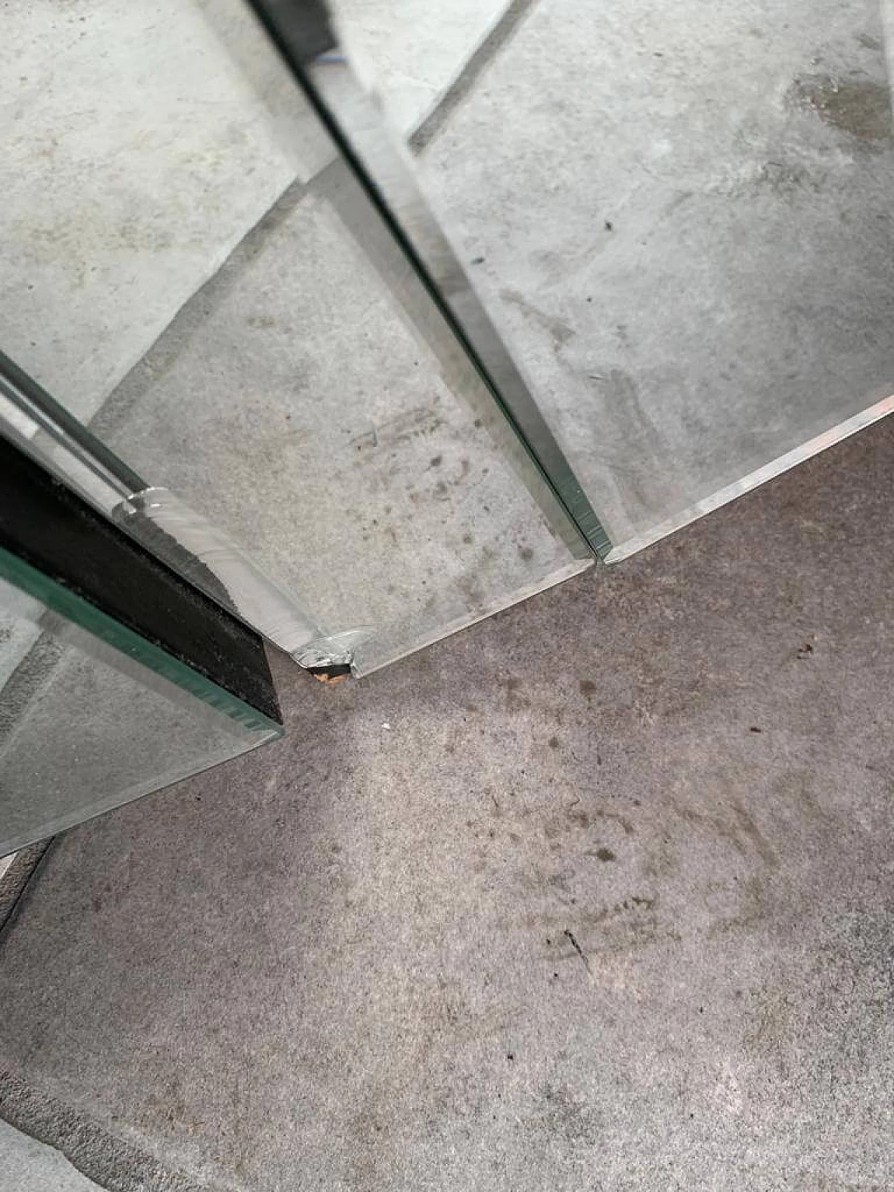 Art Deco style sun-shaped wall mirror 2