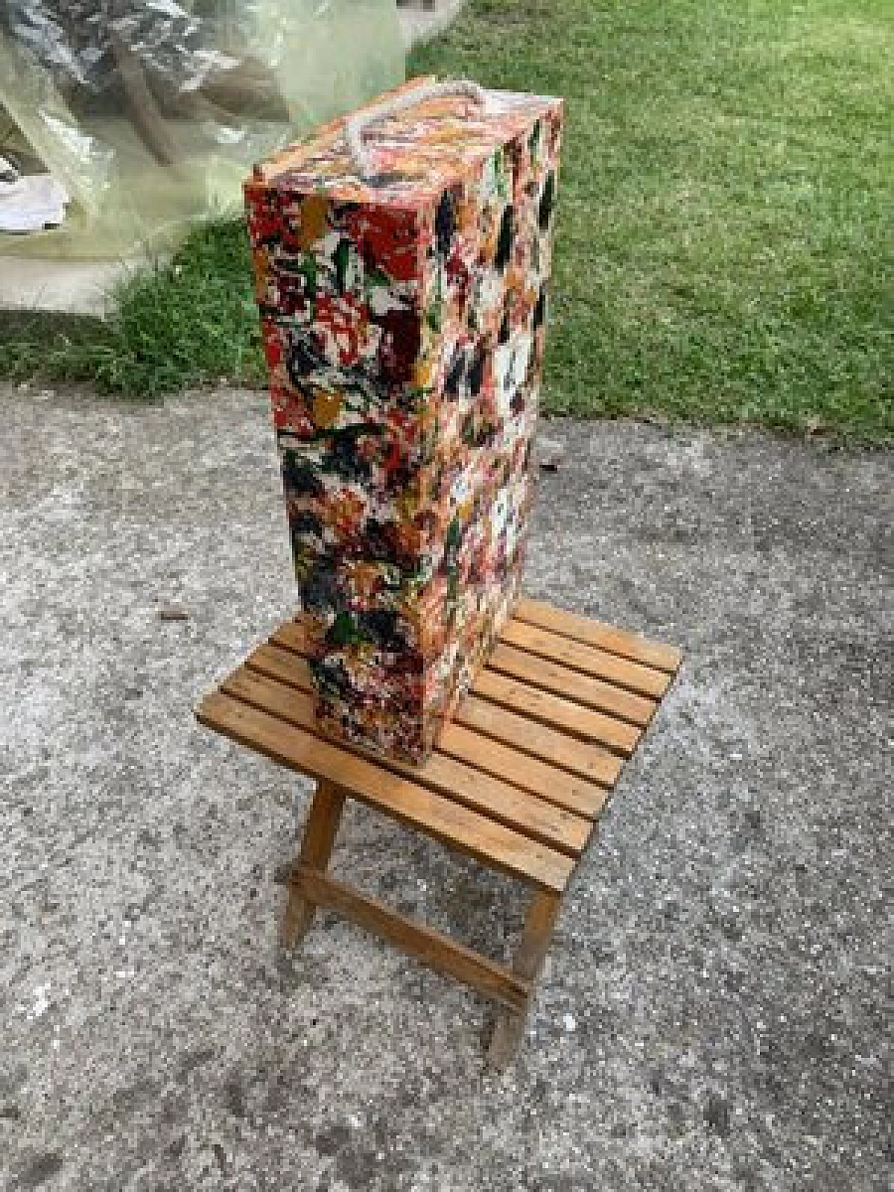 Porta bottiglie di vino in legno dipinto, anni 2000 3