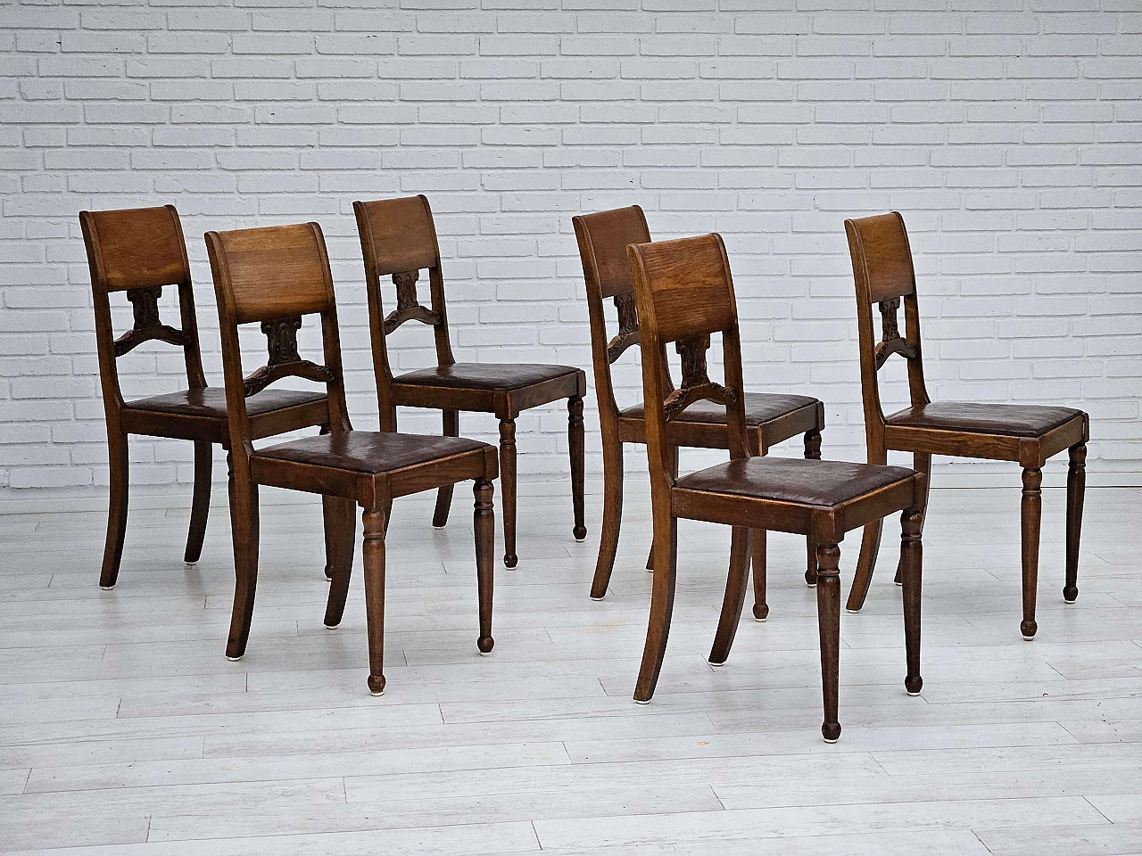 6 Scandinavian oak and leather chairs, 1930s 1