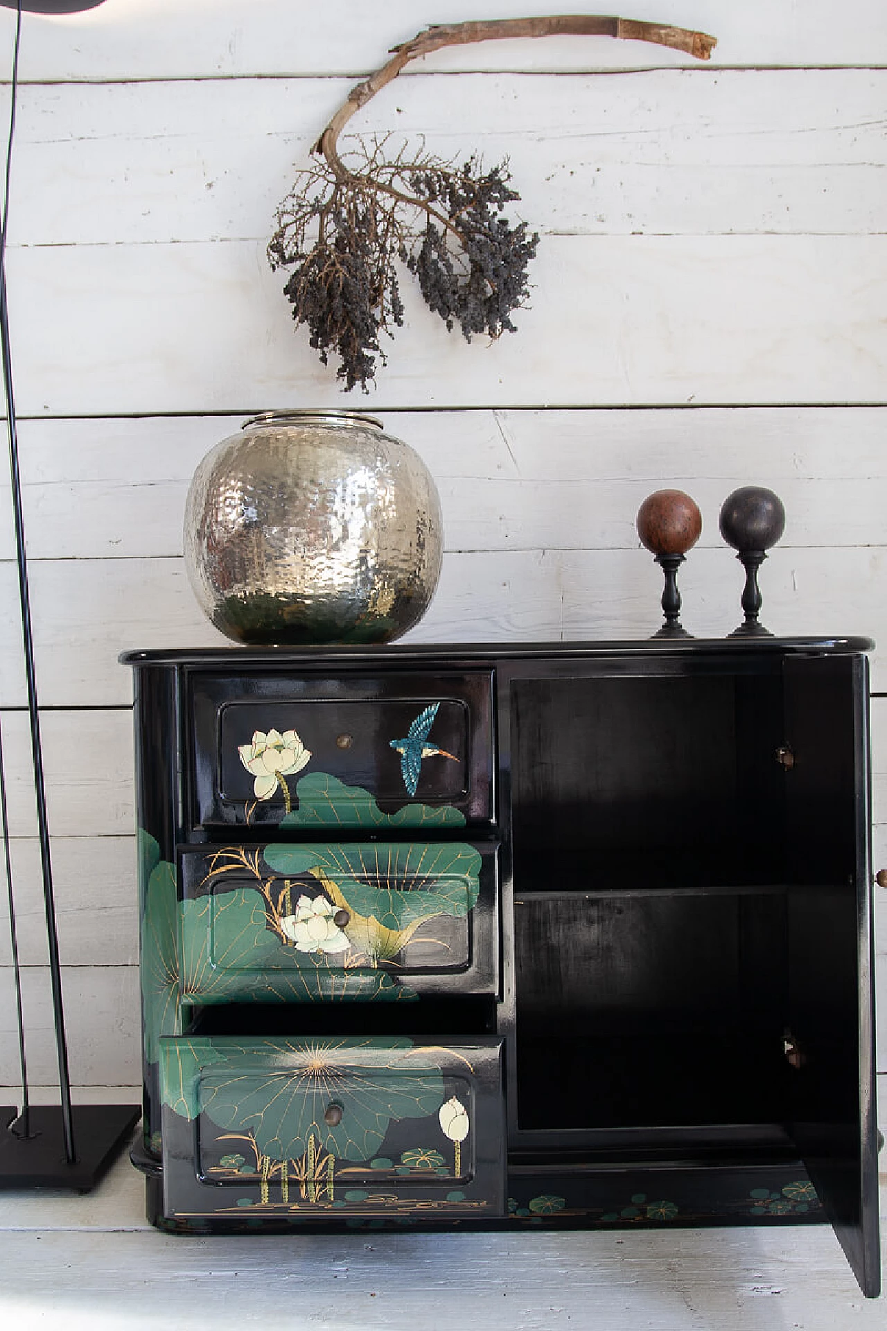 Credenza da ingresso in legno laccato in stile giapponese, anni '70 2