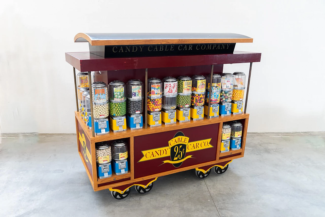 Distributore automatico di caramelle su ruote di Blackdog, anni 2000 33