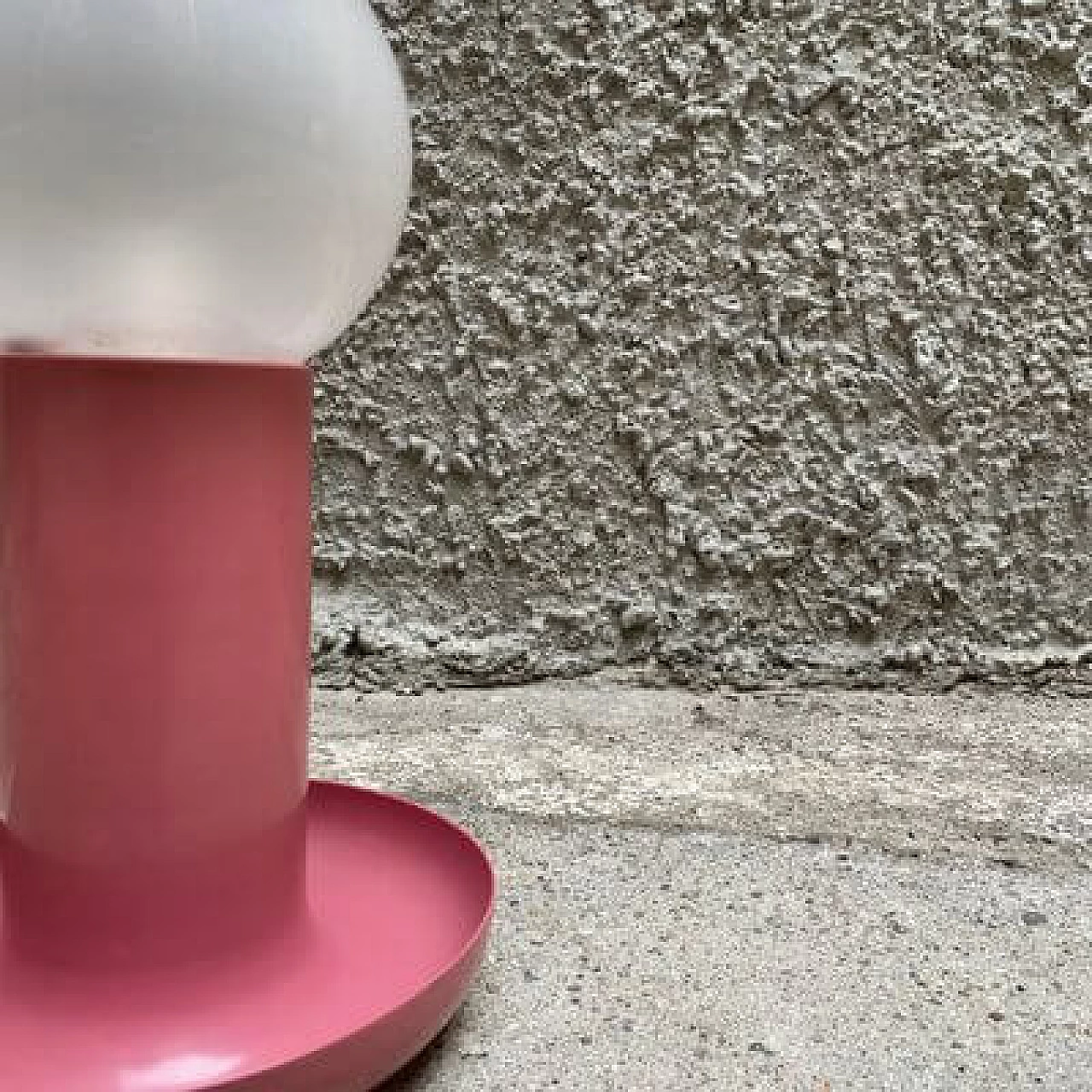 Pink metal and glass table lamp, 1970s 4