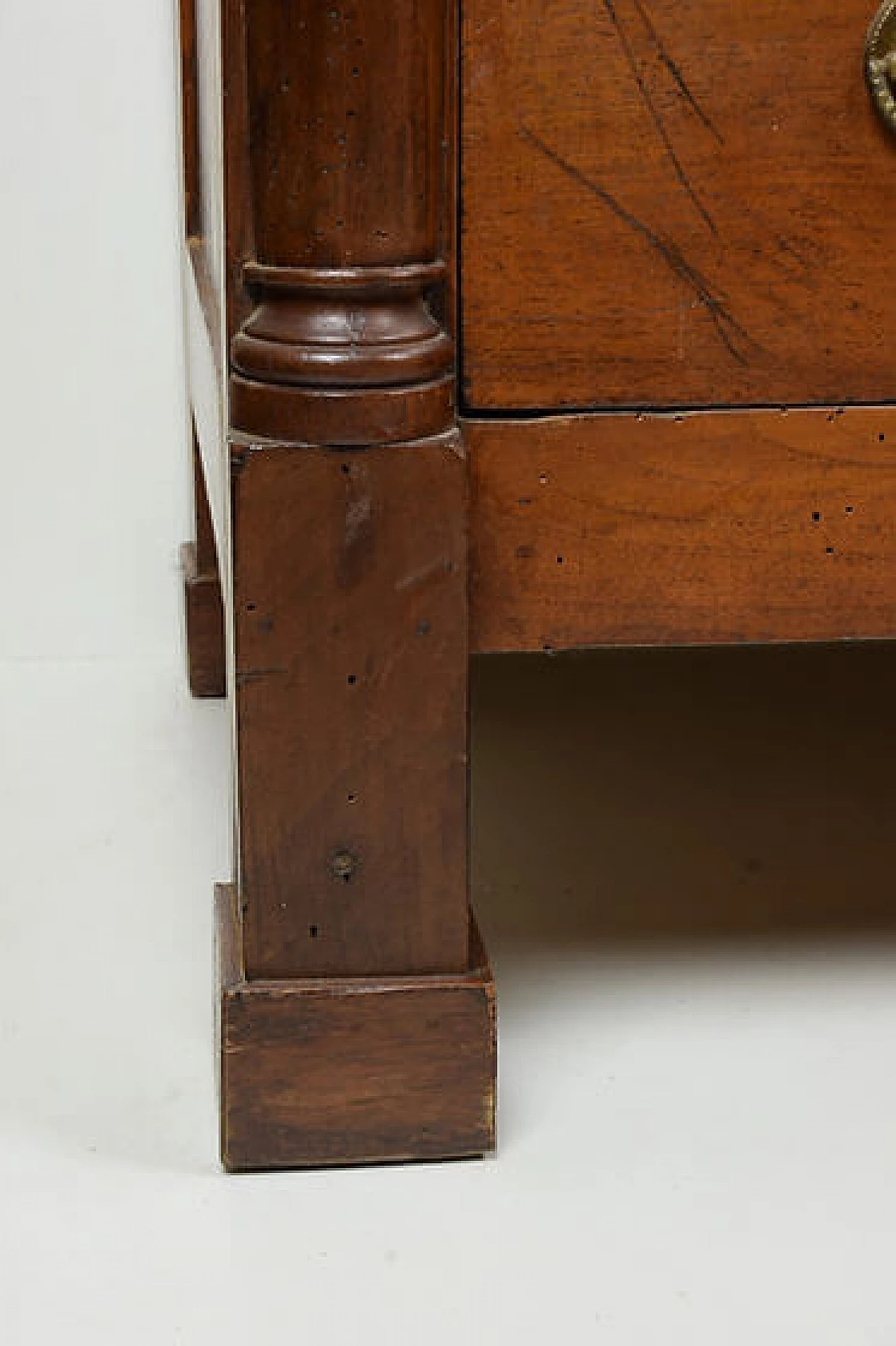 Cassettone Impero piemontese in noce massello, inizio '800 2