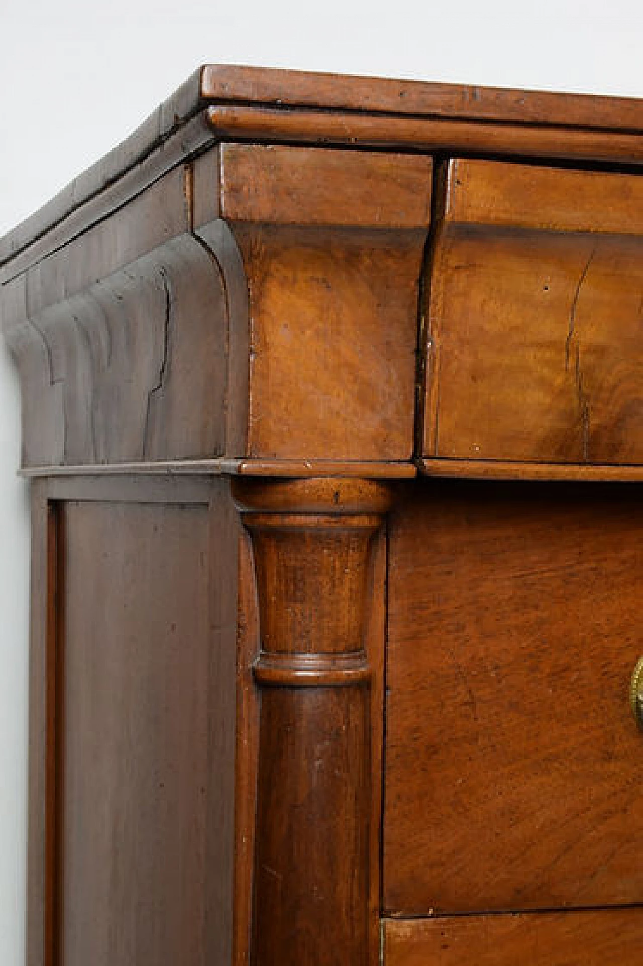 Cassettone Impero piemontese in noce massello, inizio '800 4