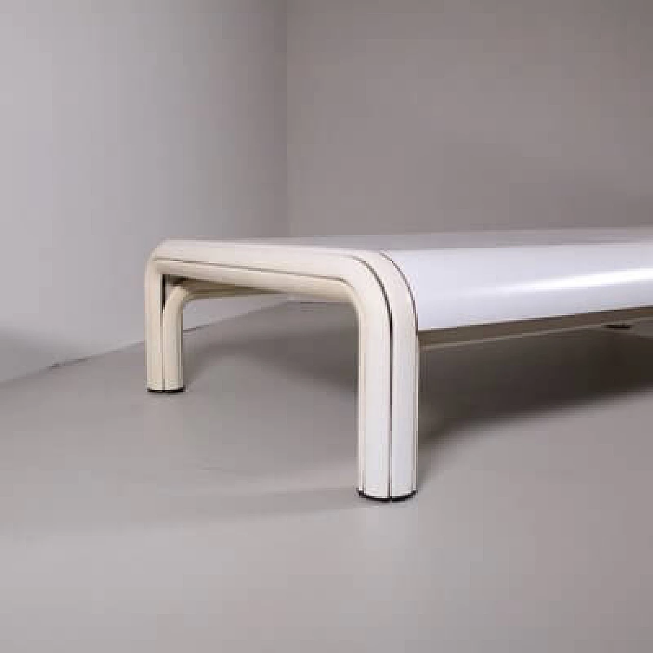 Orsay coffee table by Gae Aulenti for Knoll International, 1970s 10