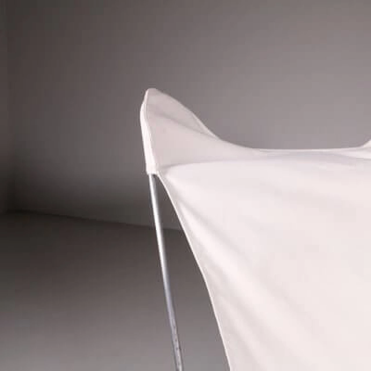 Sedia Tripolina in acciaio e tessuto bianco, anni '60 7