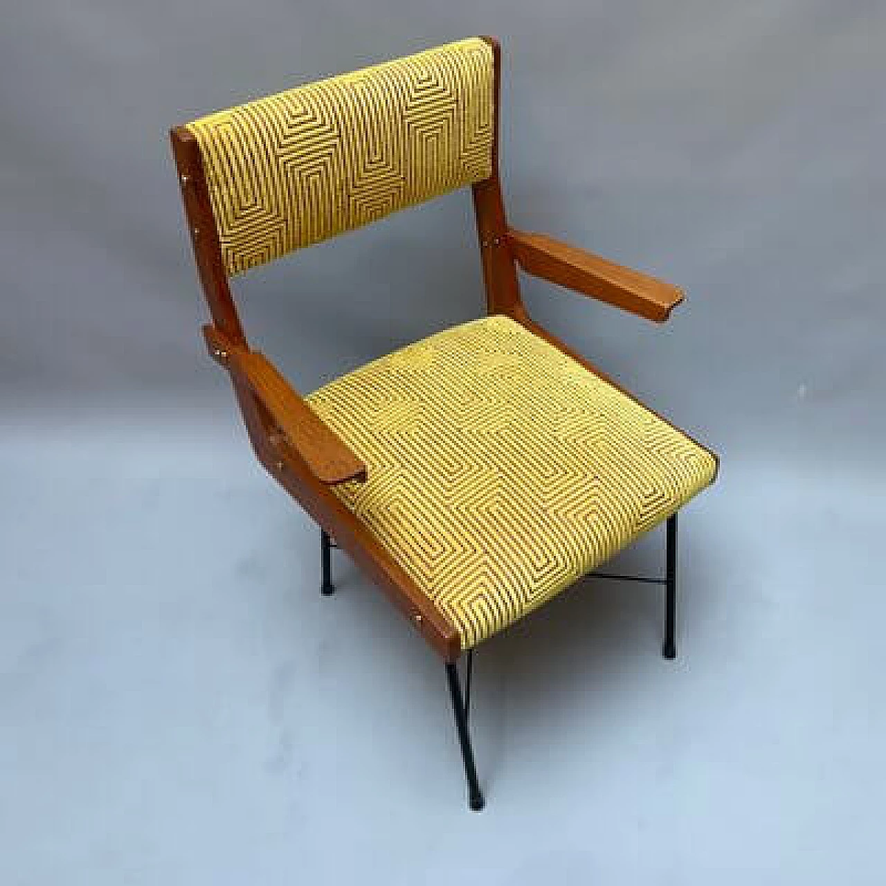 Sedia in velluto con pattern geometrico, anni '50 29