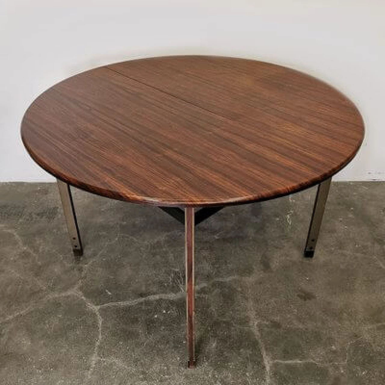 Rosewood extendable table, 1950s 1