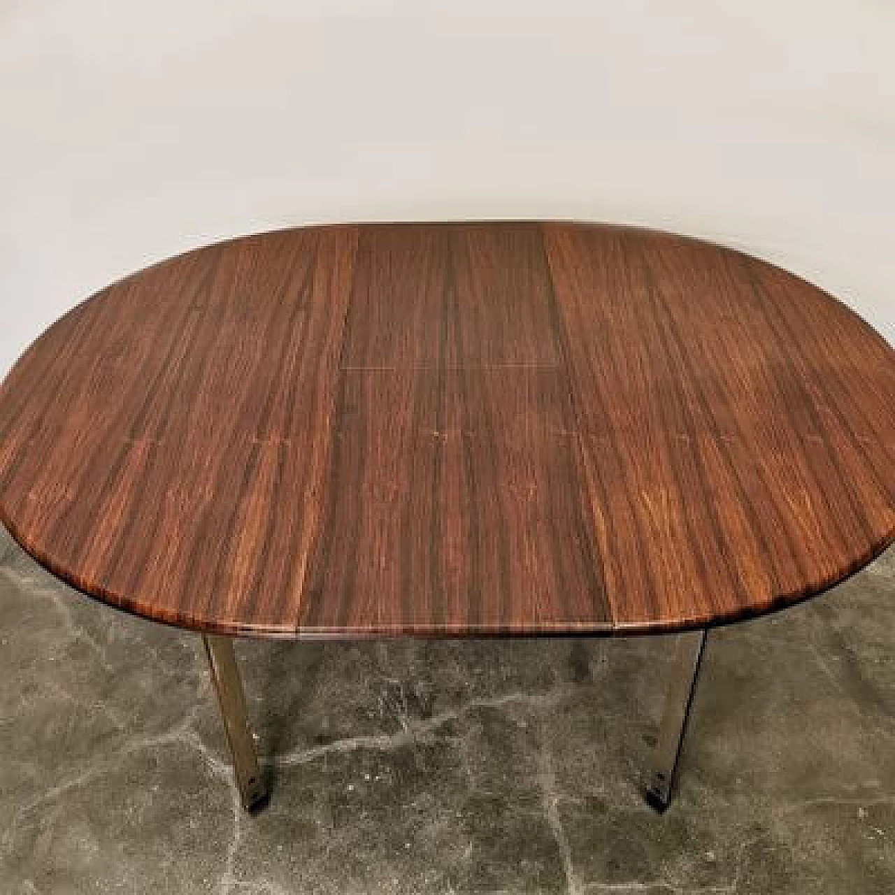 Rosewood extendable table, 1950s 2