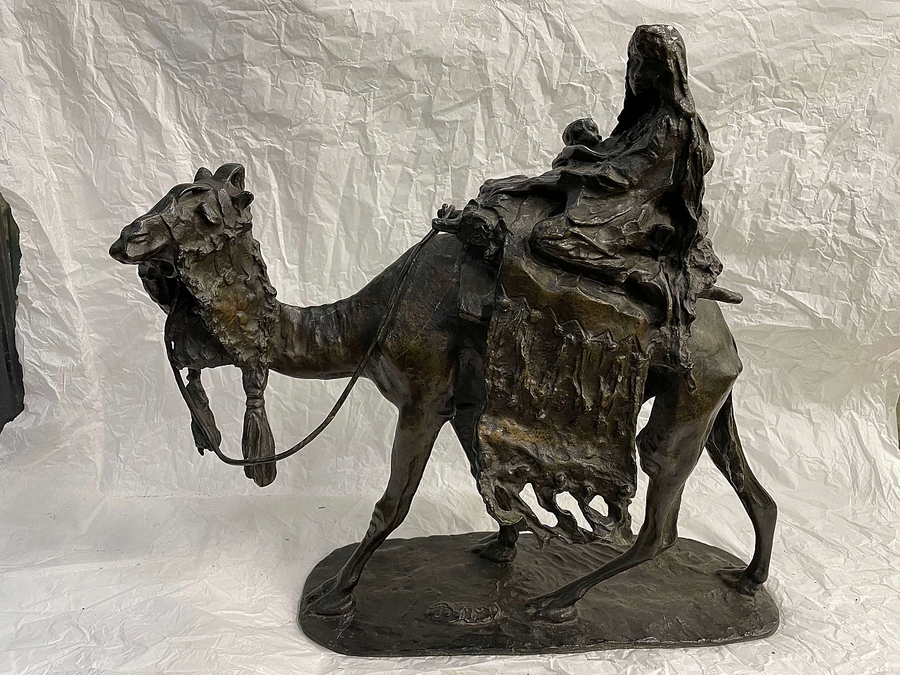 Bedouin Maternity, bronze sculpture in the style of Ernesto Bazzaro, early 20th century 1