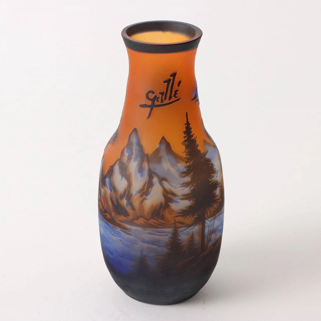 Polychrome glass vase by Gallé 3