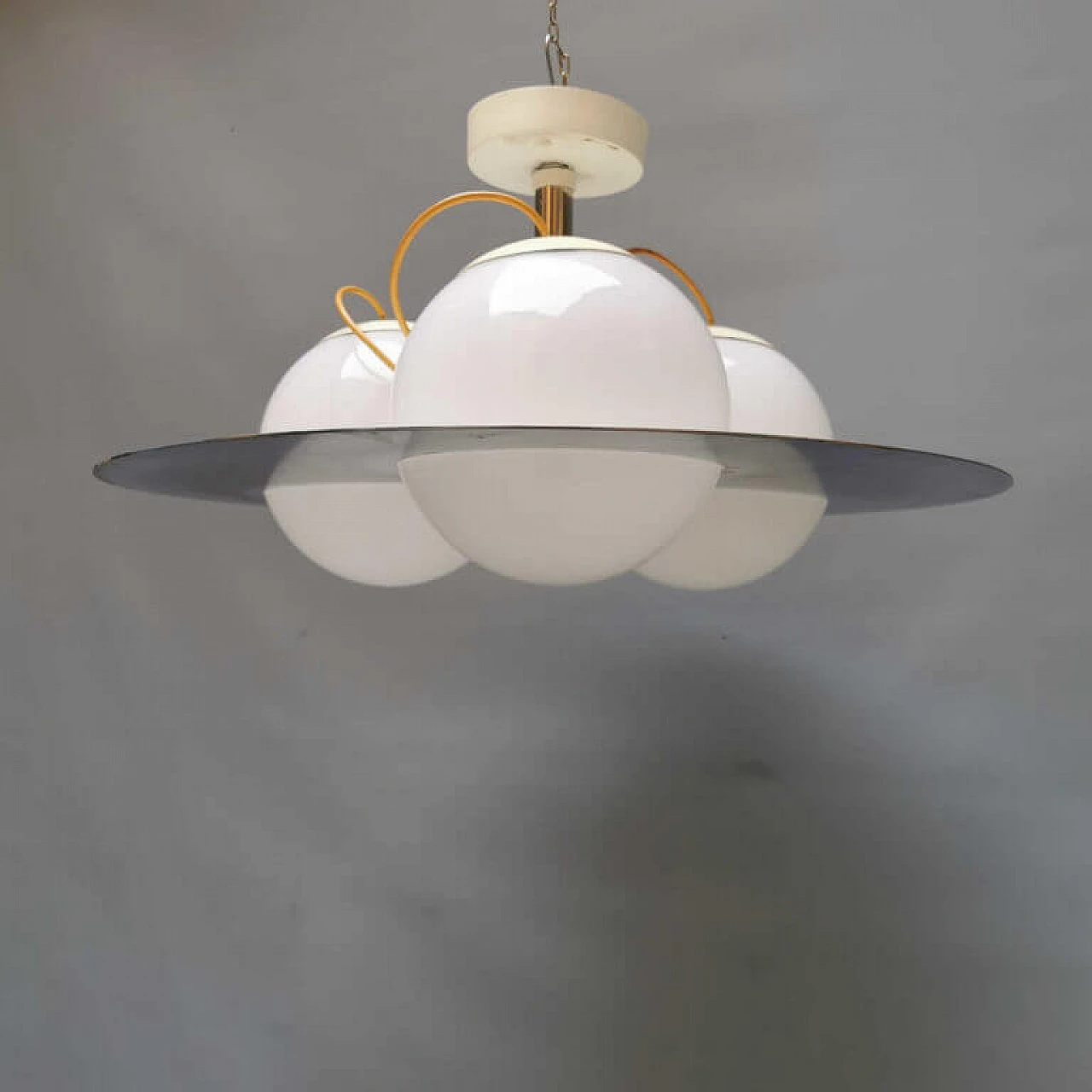 Lampadario Space Age in metallo e vetro, anni '60 3