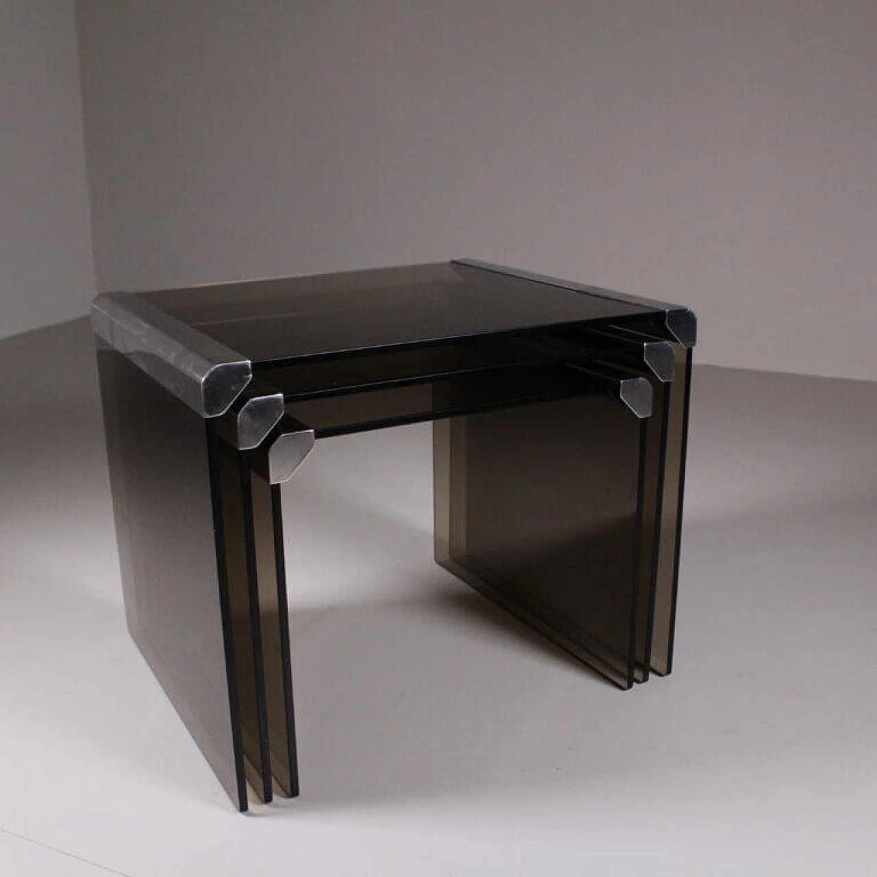 3 Tavolini a nido in vetro fumé e metallo di Gallotti&Radice, anni '70 2