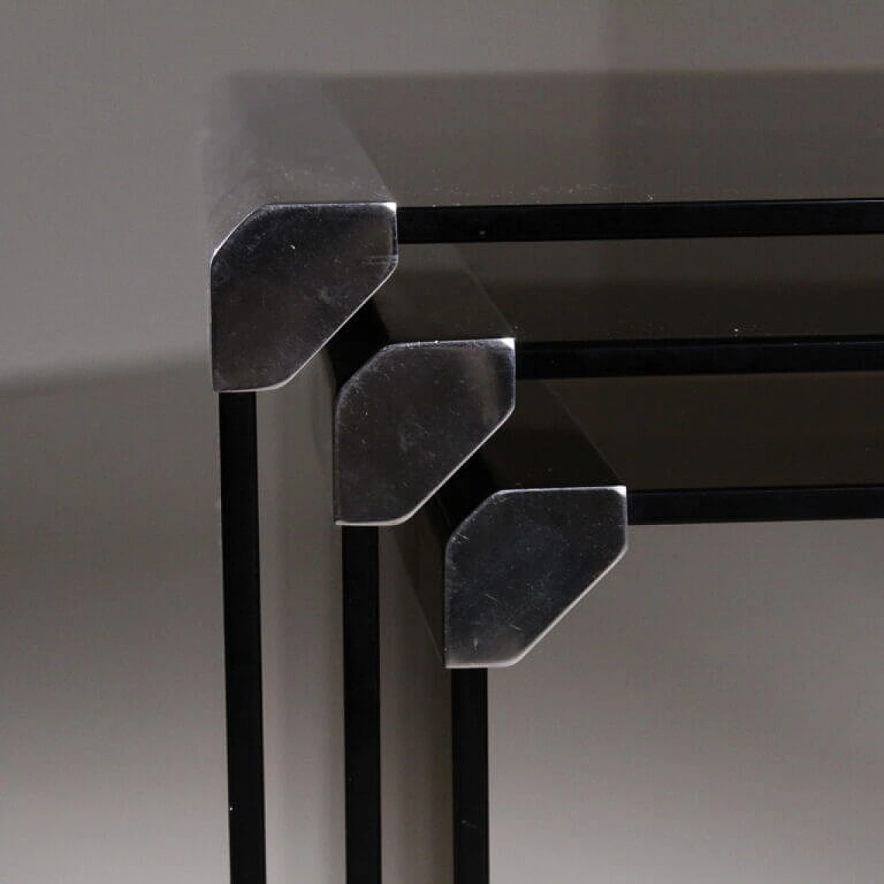 3 Tavolini a nido in vetro fumé e metallo di Gallotti&Radice, anni '70 3