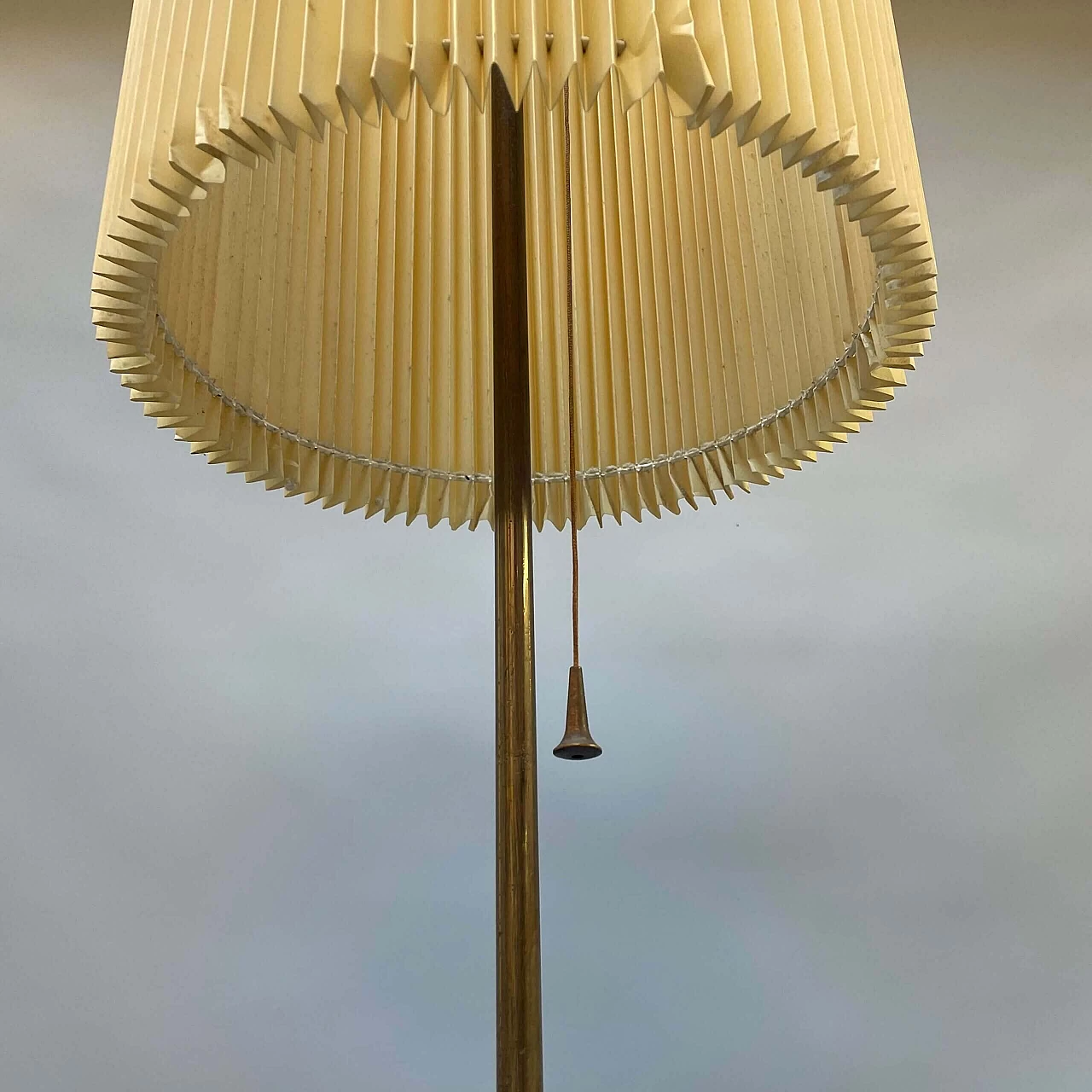 Gilded metal and parchment floor lamp, 1970s 1