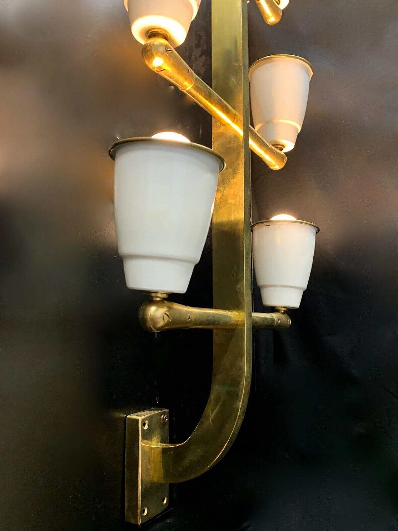 Pair of brass wall lights attributed to Pietro Chiesa, 1950s 5