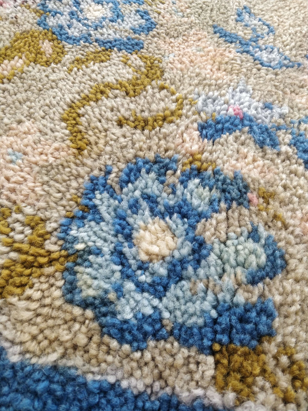 Tappeto Cogolin francese beige e blu, anni '50 4