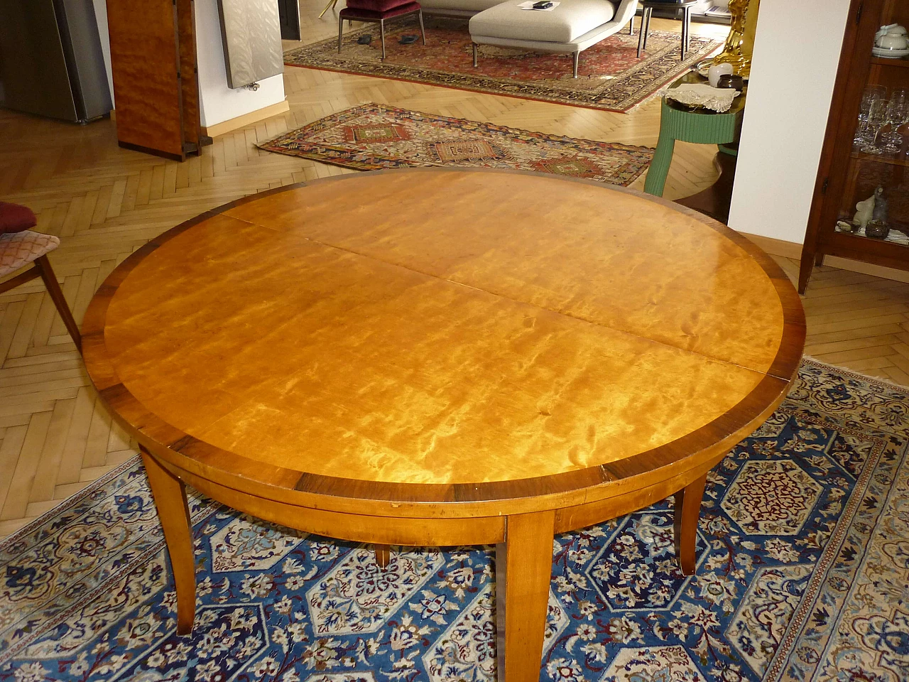 Tavolo Biedermeier allungabile in ciliegio e radica di betulla, '800 2