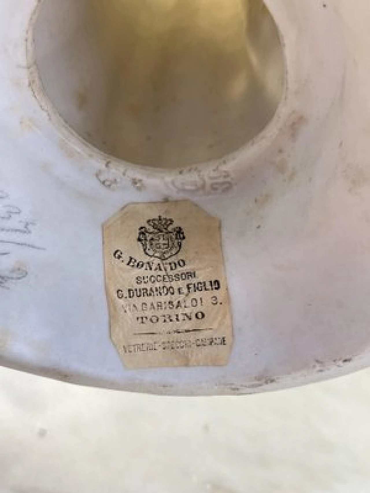 Scultura in porcellana biscuit di Madonna con Bambino, anni '30 2