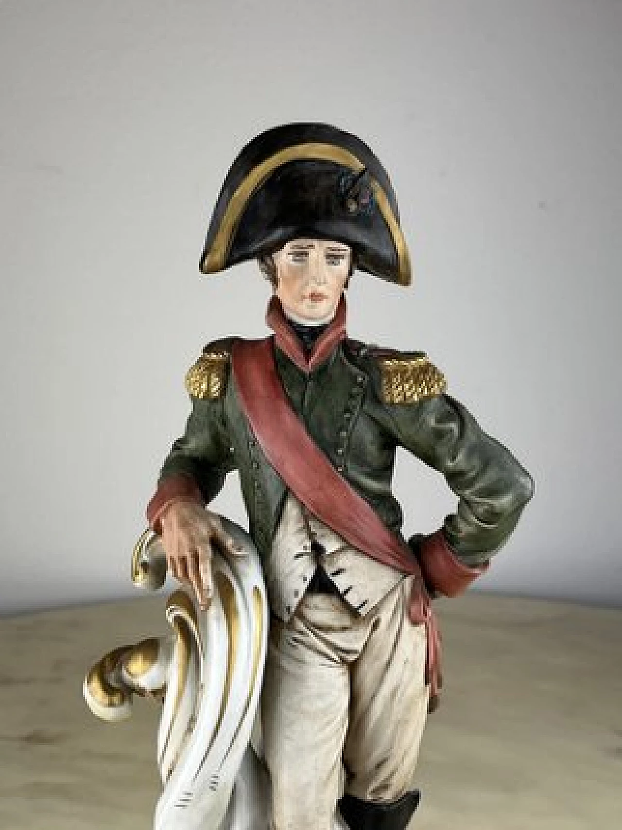 Porcelain and bronze statuette representing Napoleon by Ticke, 1990 2