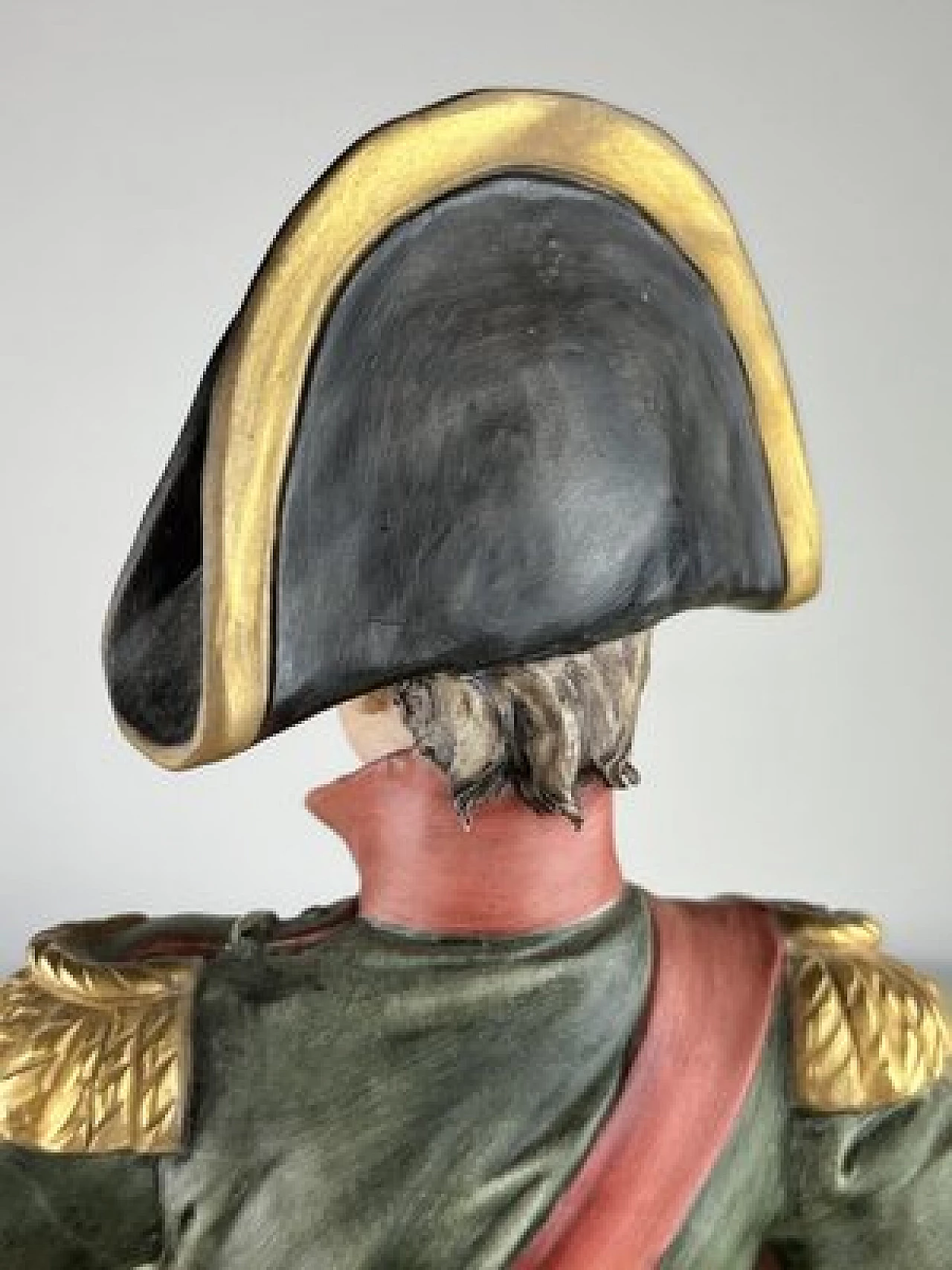 Porcelain and bronze statuette representing Napoleon by Ticke, 1990 7