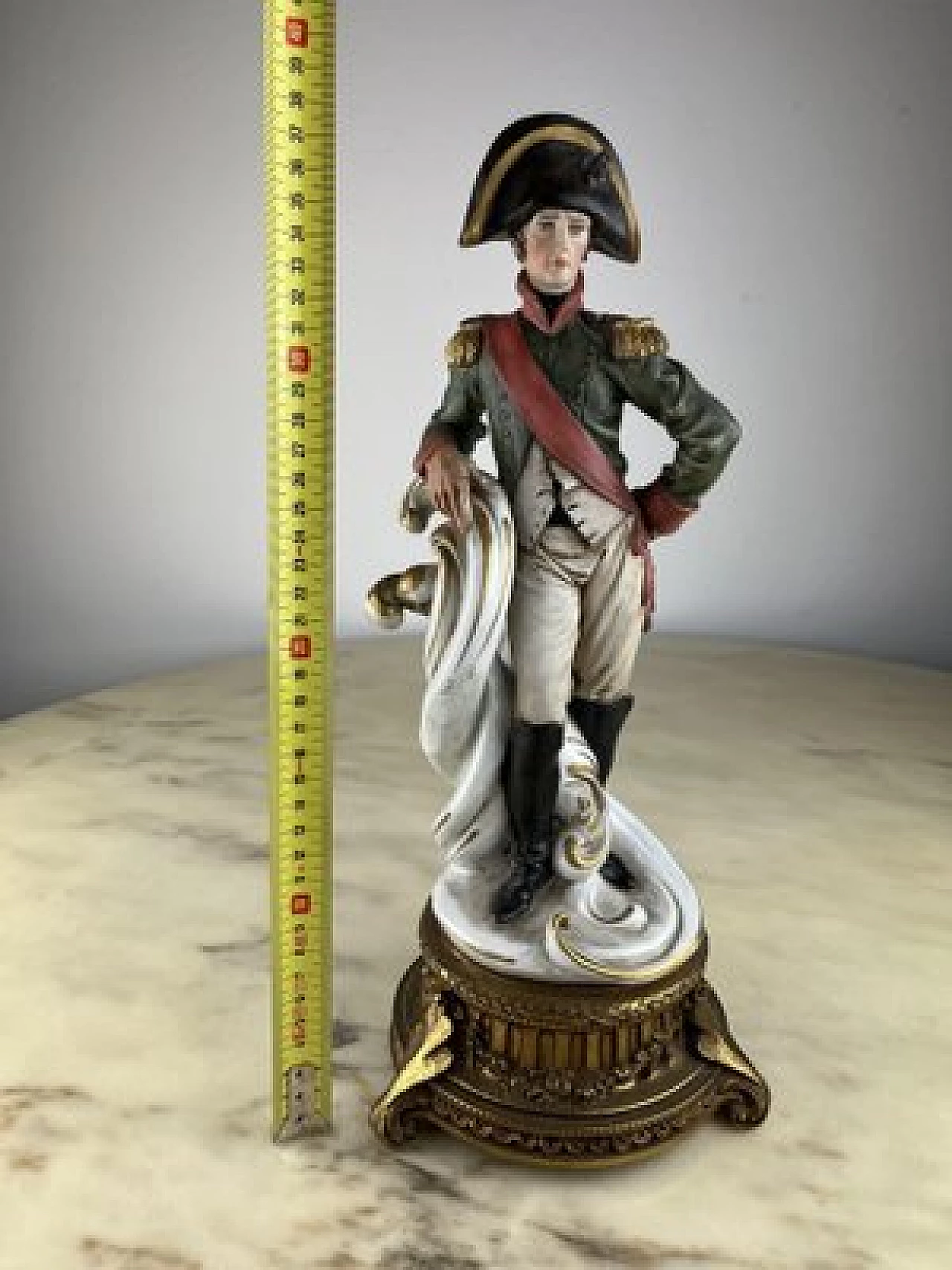 Porcelain and bronze statuette representing Napoleon by Ticke, 1990 15