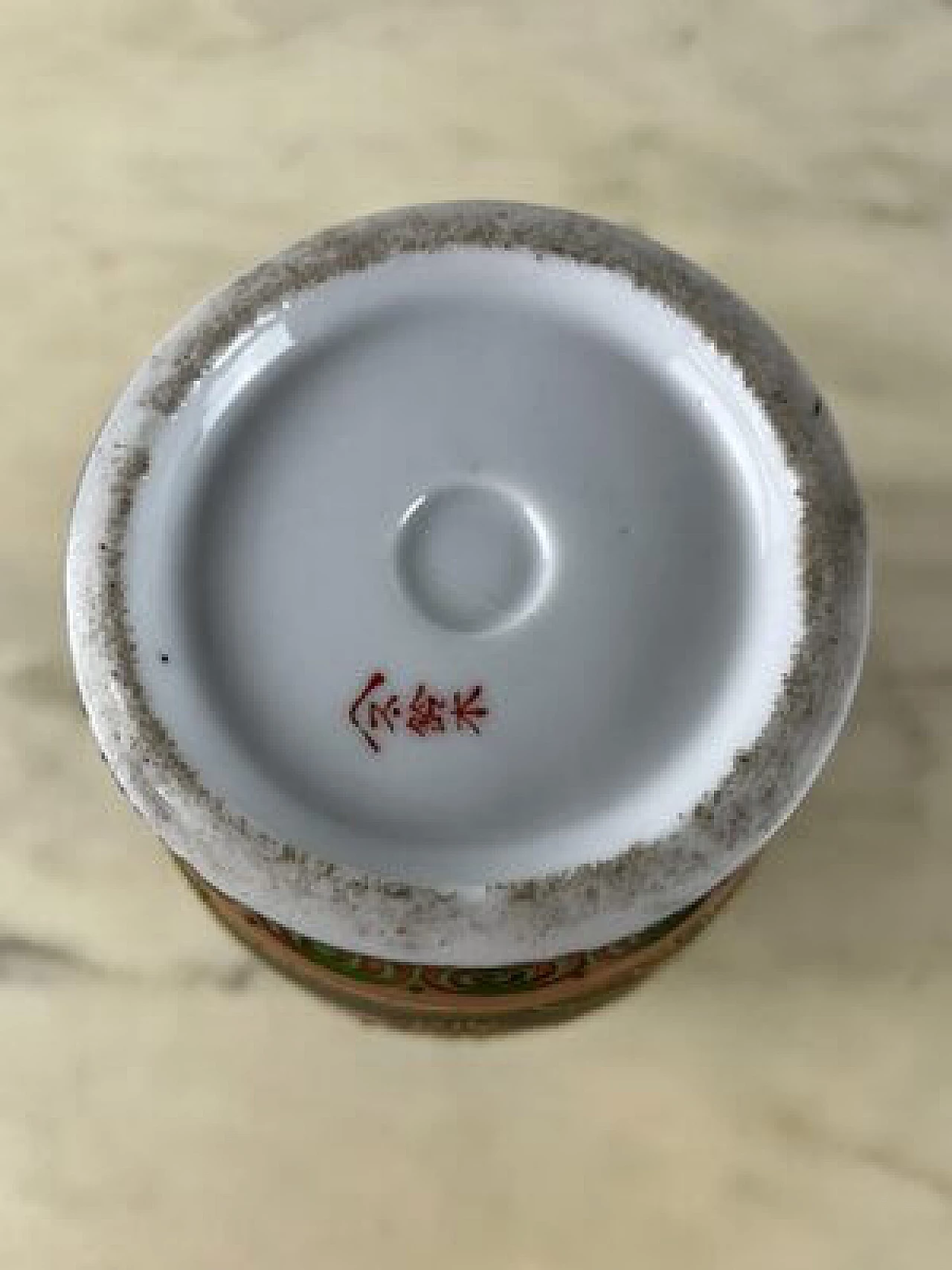 Satsuma porcelain vase with gold decoration, 1950s 5