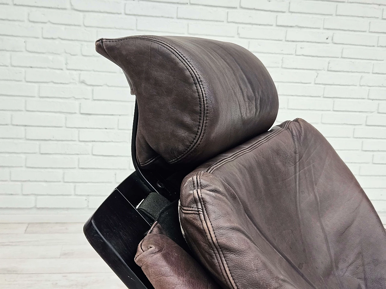 Kroken Swedish lounge armchair by Ake Fribyter for Nelo, 1970s 4