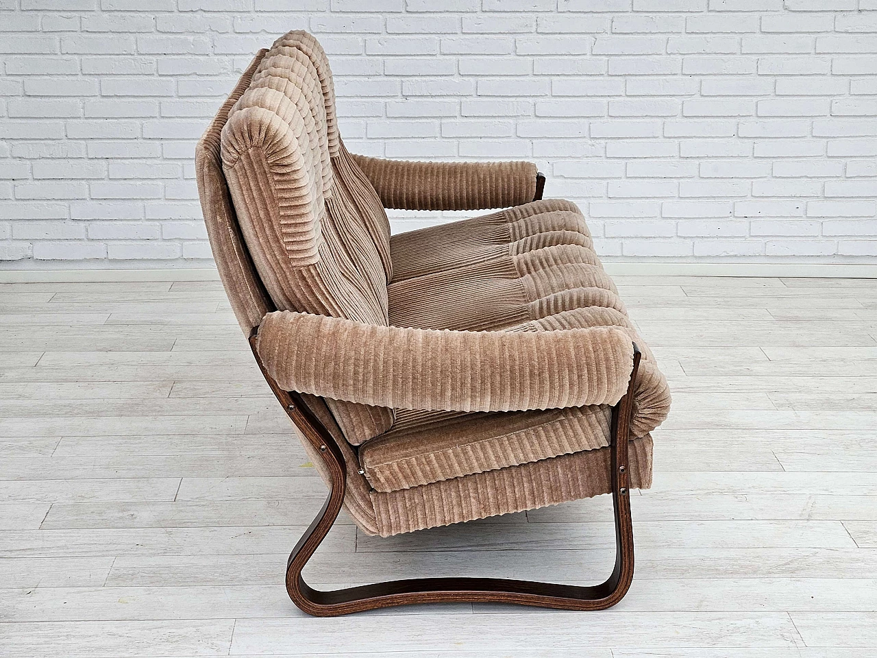 Danish three-seater corduroy and bentwood sofa, 1970s 10
