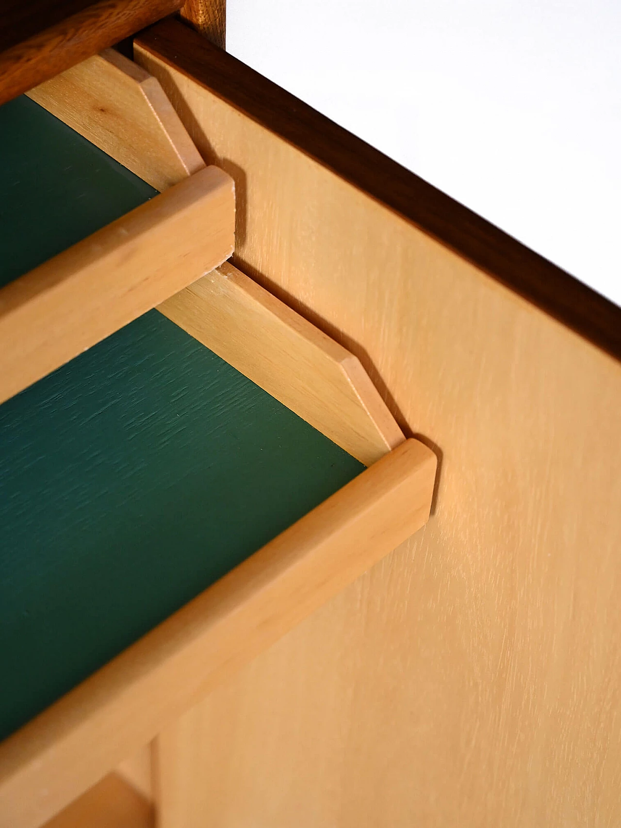 Credenza bassa in legno di teak, anni '50 8