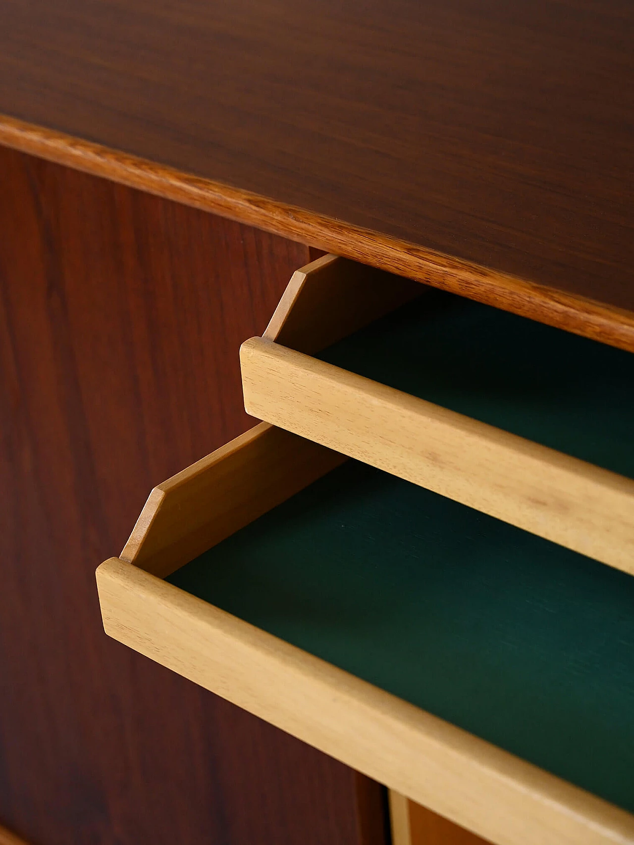 Credenza bassa in legno di teak, anni '50 9