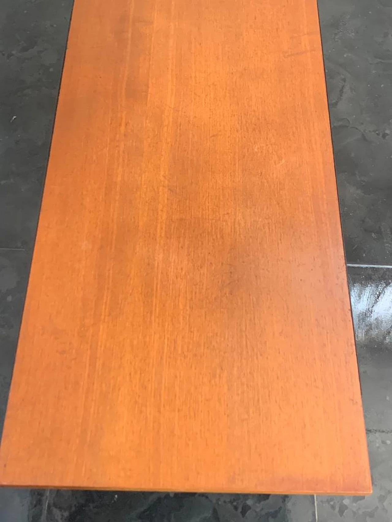 Tavolino in metallo verniciato nero con piano in teak di ISA Bergamo, anni '60 8