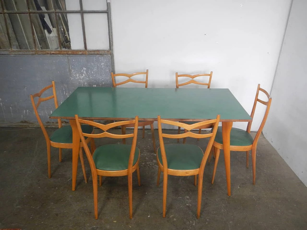 6 Chairs and table in beech, formica and leatherette in the style of Paolo Buffa, 1950s 1