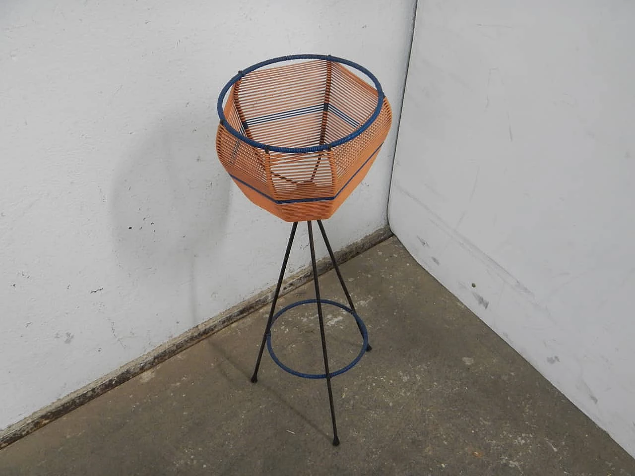 Iron and plastic pot holder with coloured wires, 1960s 1