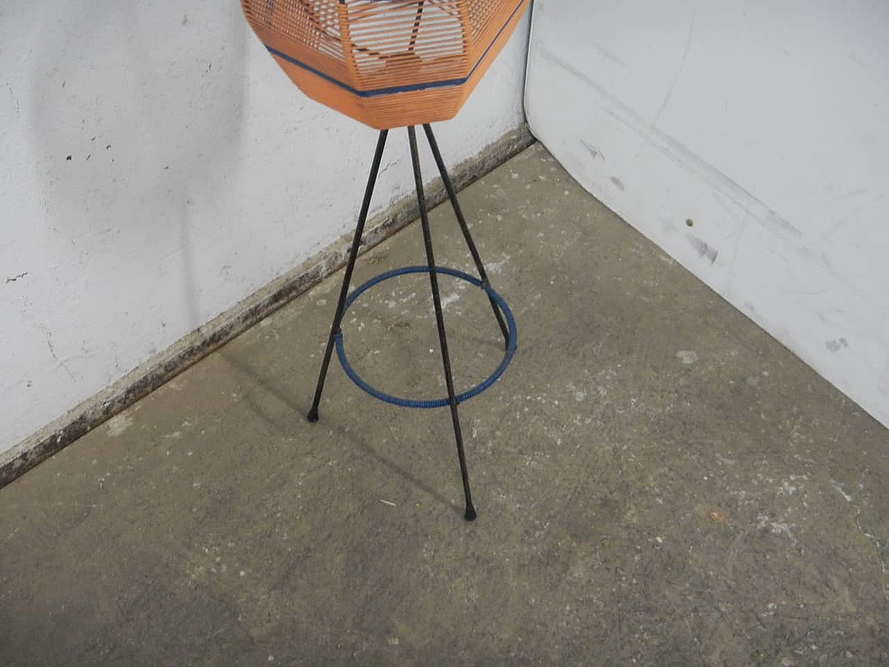 Iron and plastic pot holder with coloured wires, 1960s 5