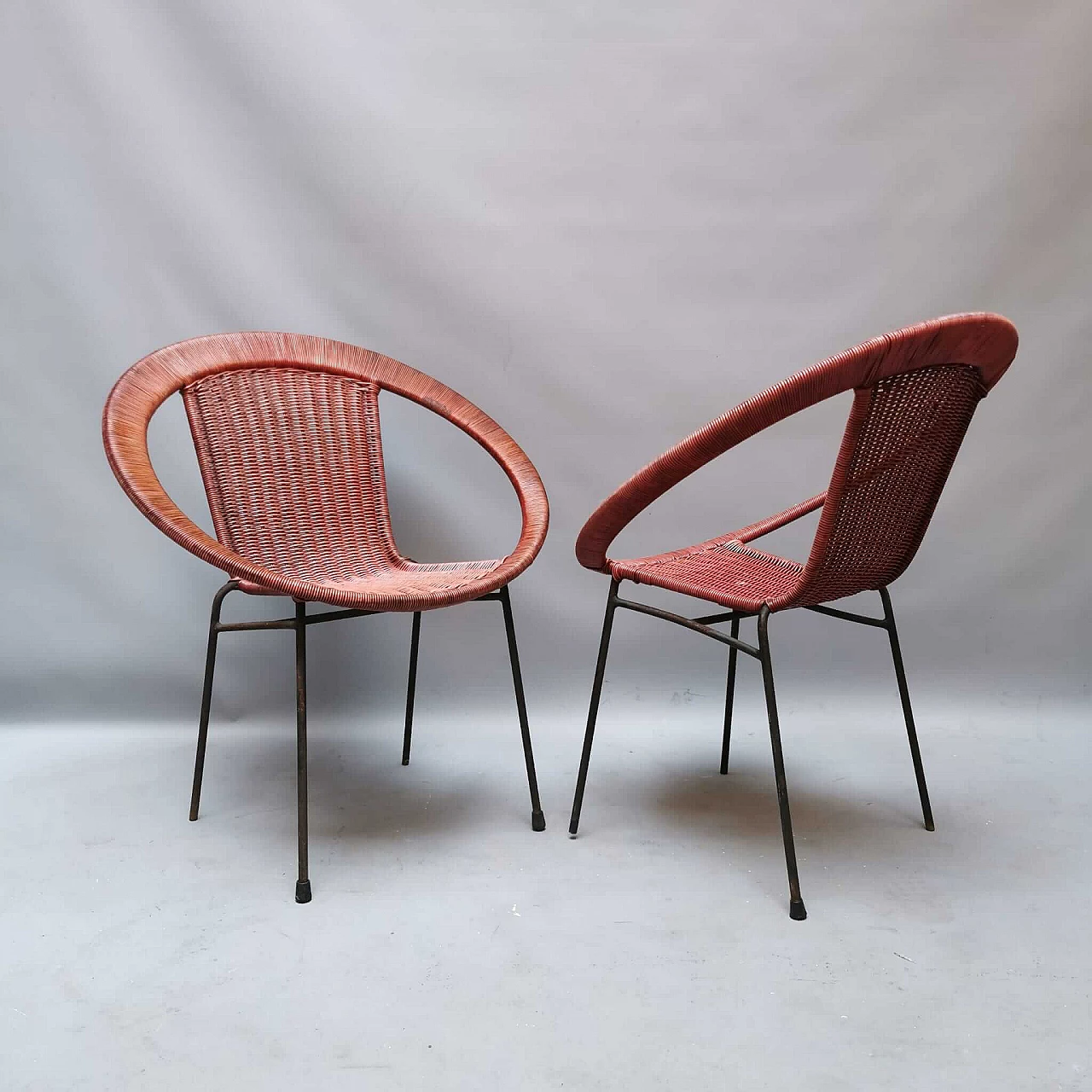 Pair of varnished wicker outdoor armchairs, 1970s 4