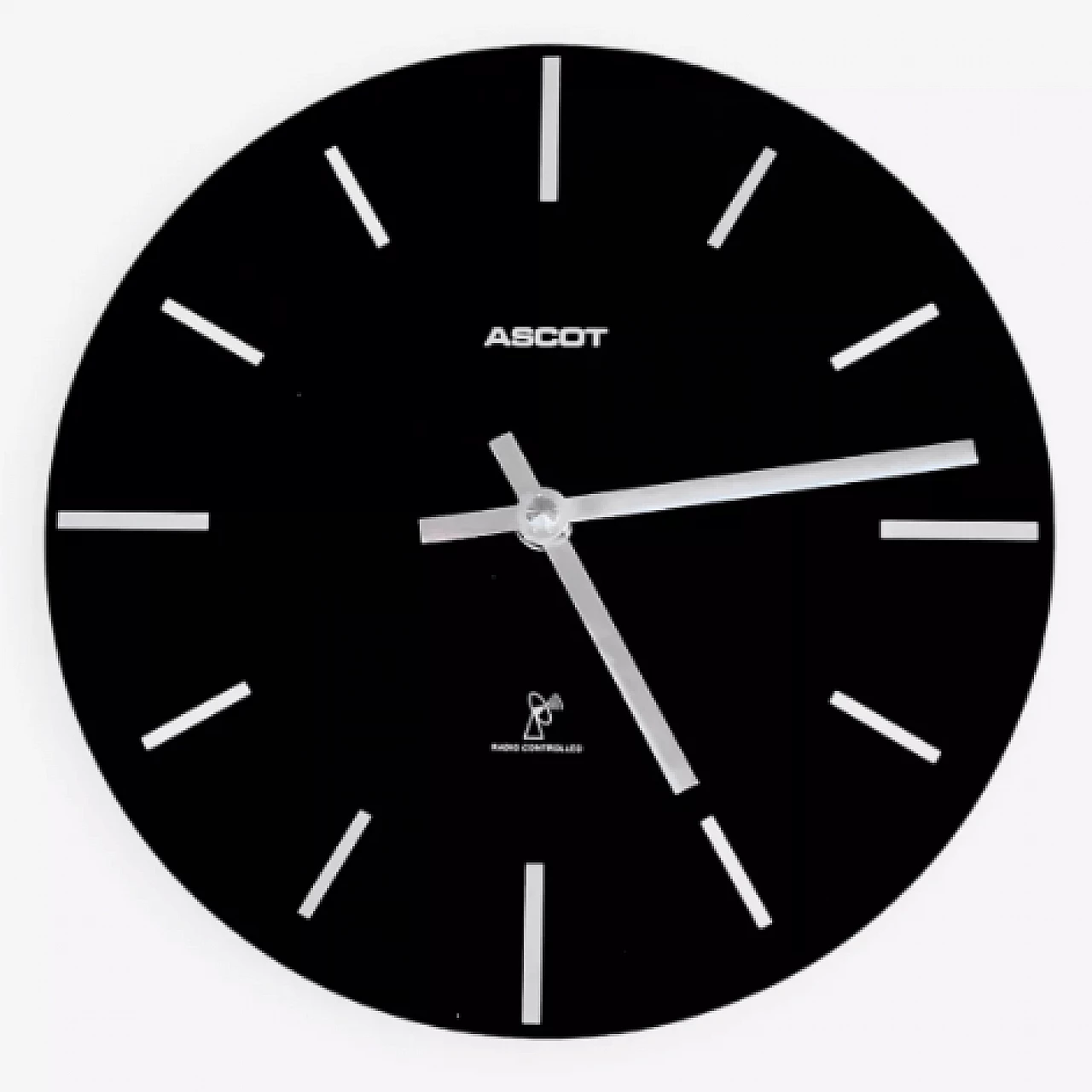 Orologio da parete Ascot in vetro nero e acciaio, anni '90 1