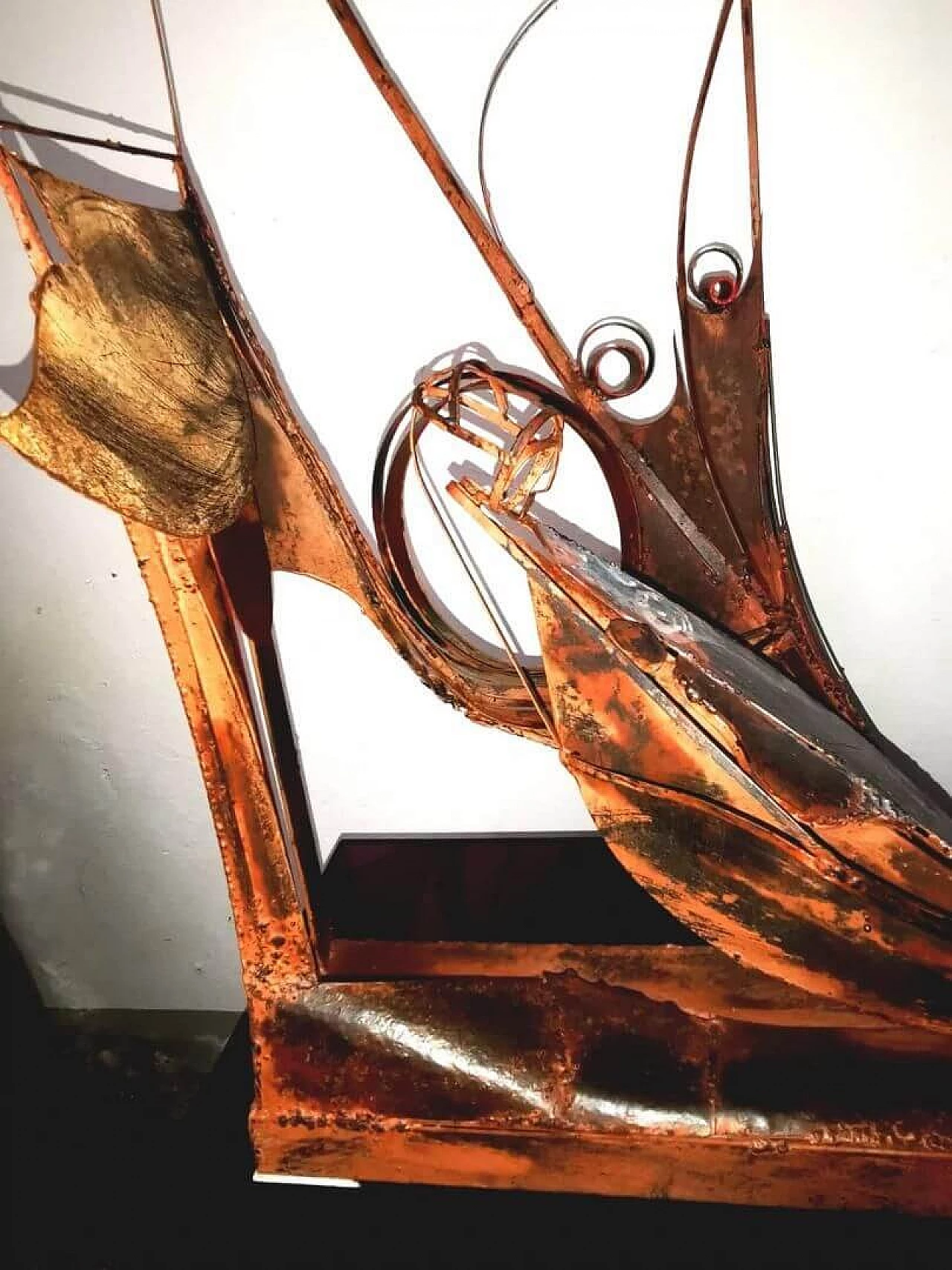 Francesco Bombardi, scultura in ferro patinato 7