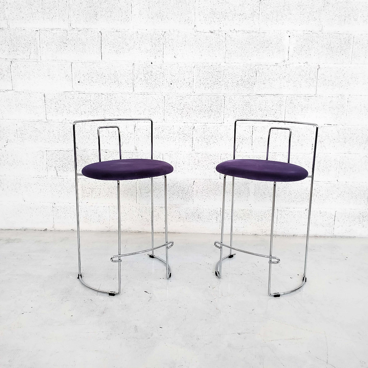 Pair of Gaja chrome-plated steel stools by K. Takahama for Simon Gavina, 1970s 2