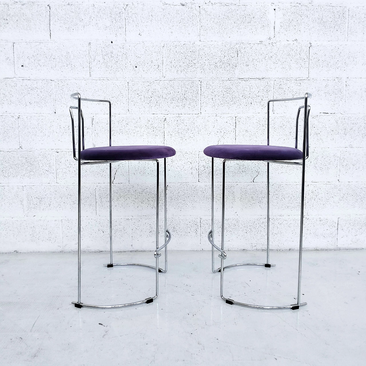 Pair of Gaja chrome-plated steel stools by K. Takahama for Simon Gavina, 1970s 9
