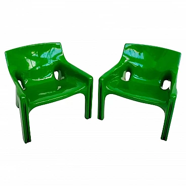 Pair of Vicario plastic armchairs by Vico Magistretti for Artemide, 1970s