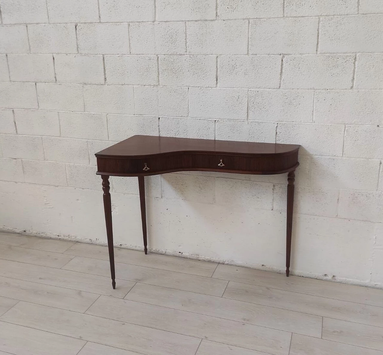 Mahogany corner console, 1950s 1