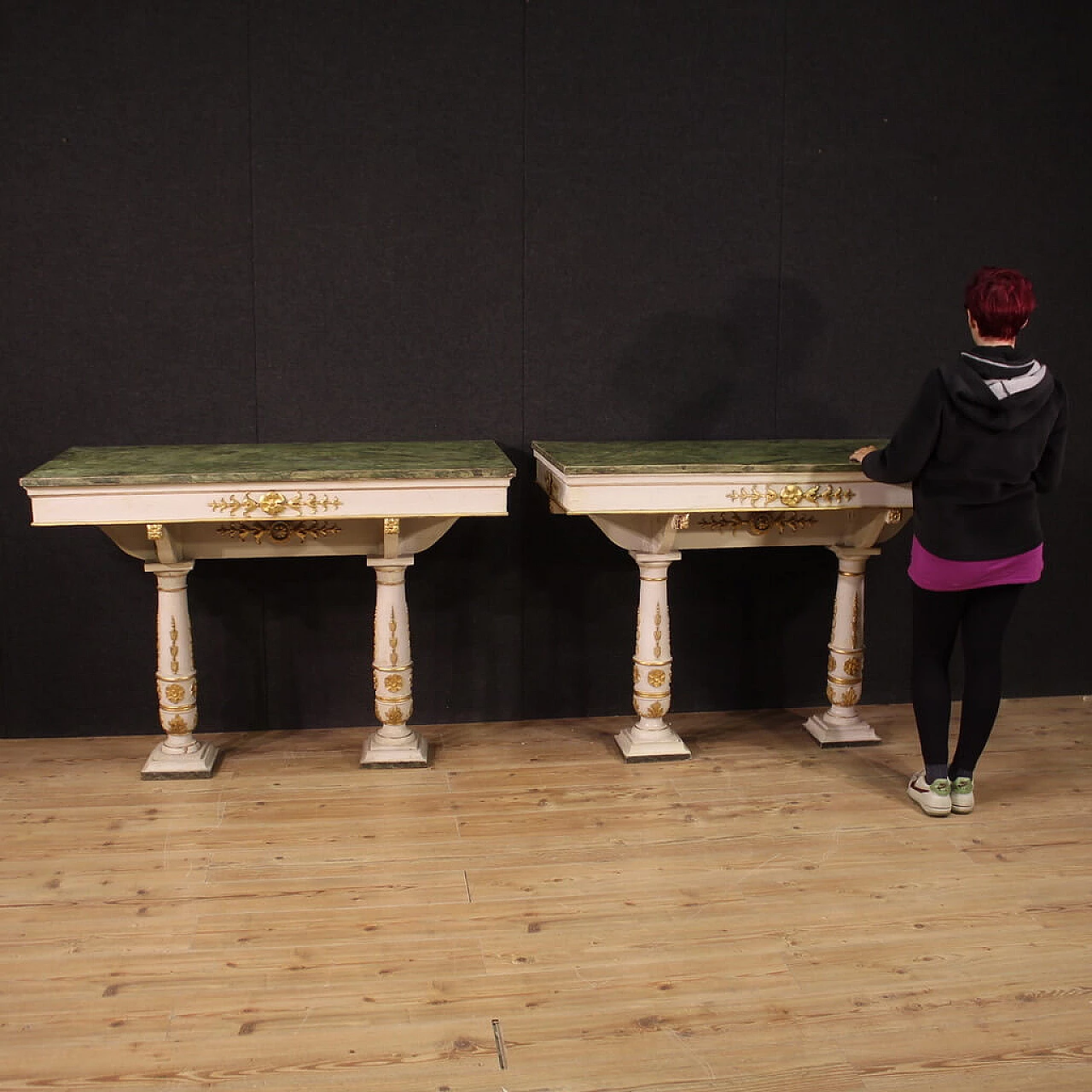 Pair of Empire-style console tables with imitation marble lacquered wooden top, late 19th century 3