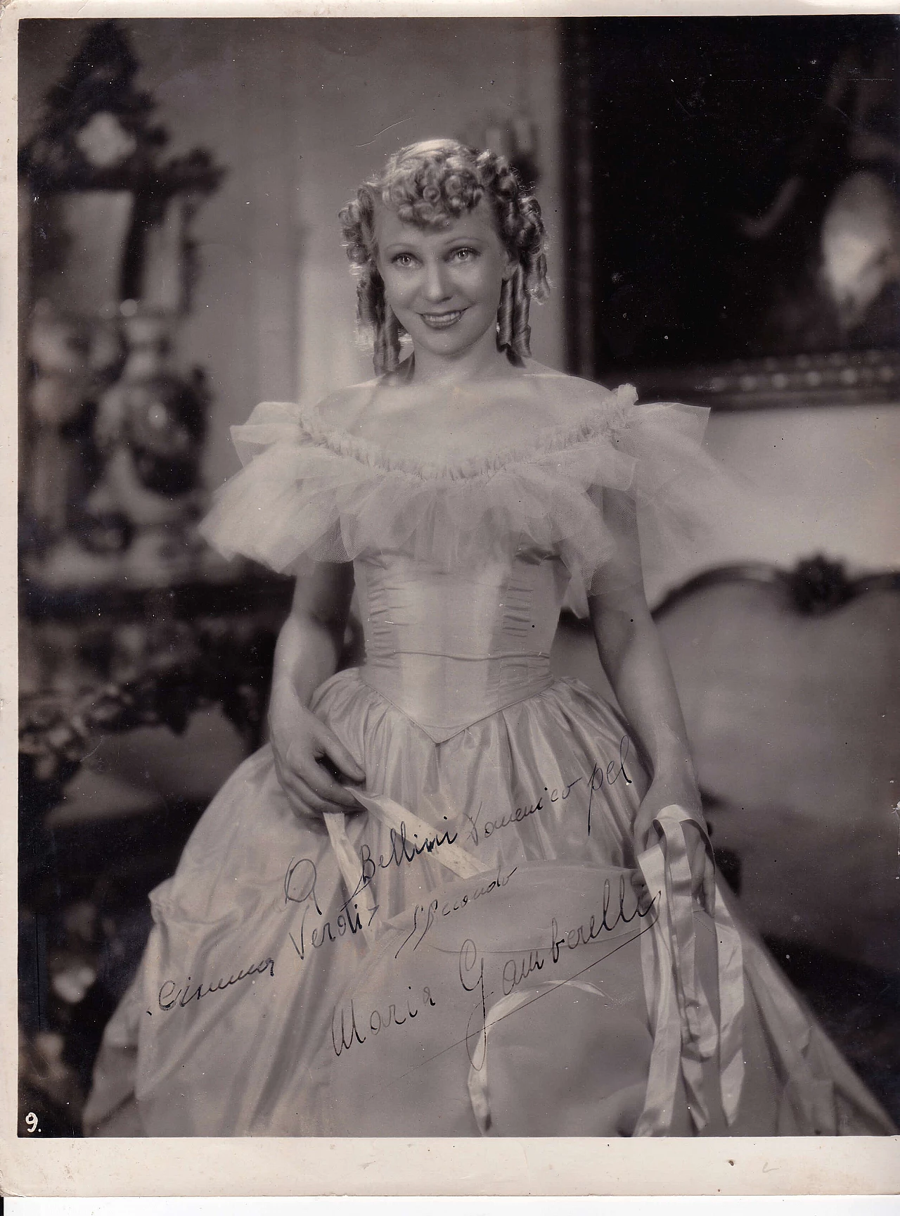 12 Photos of film actors with autograph, 1940s 9